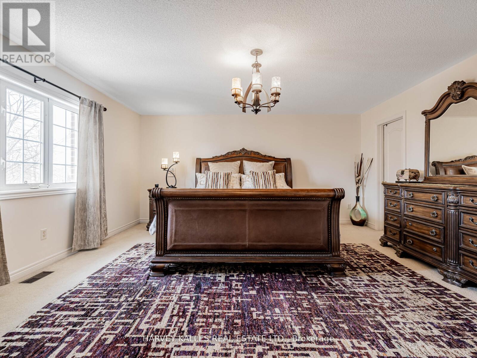 12 BARBERRY CRESCENT