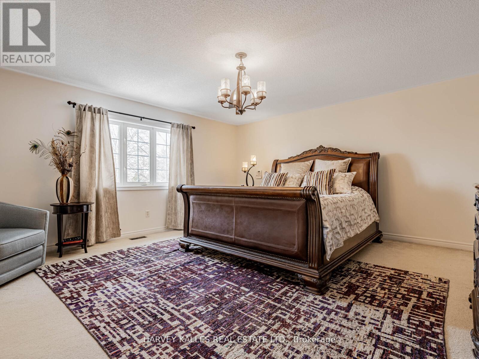 12 BARBERRY CRESCENT