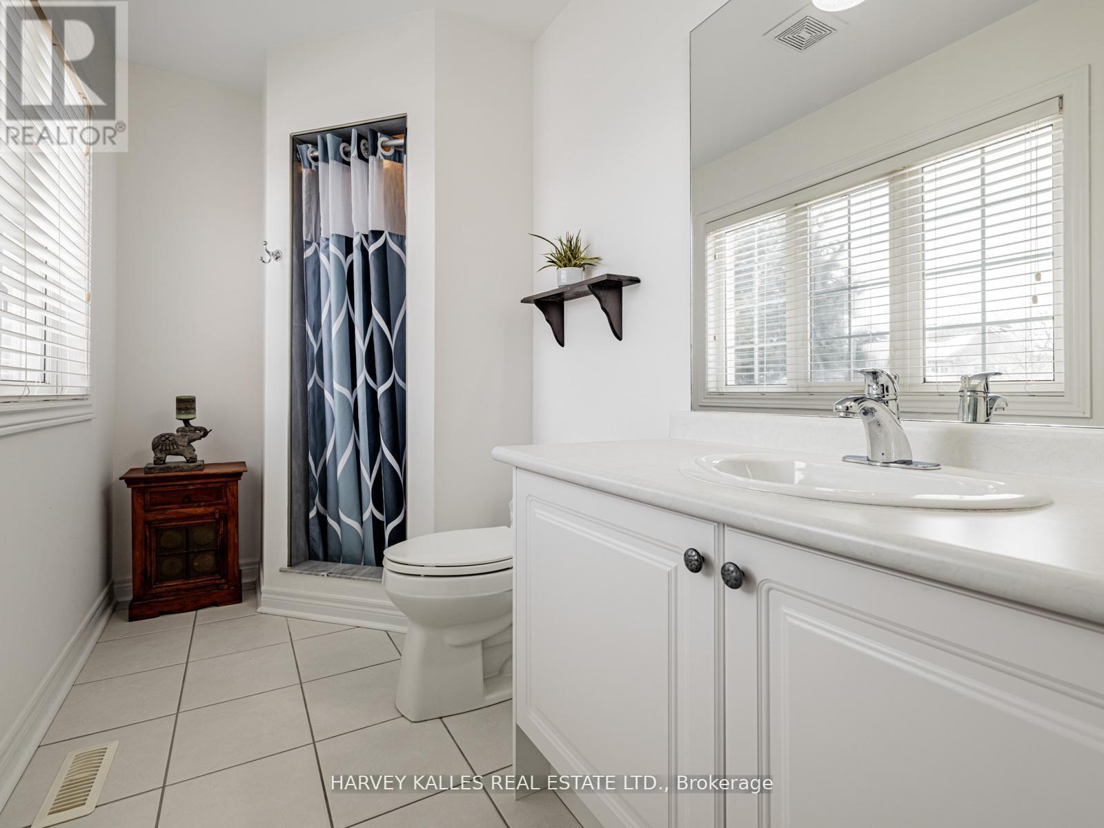 12 BARBERRY CRESCENT