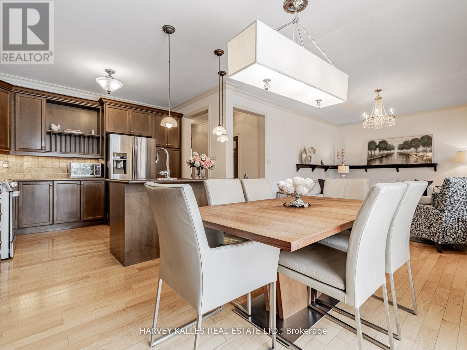 12 BARBERRY CRESCENT