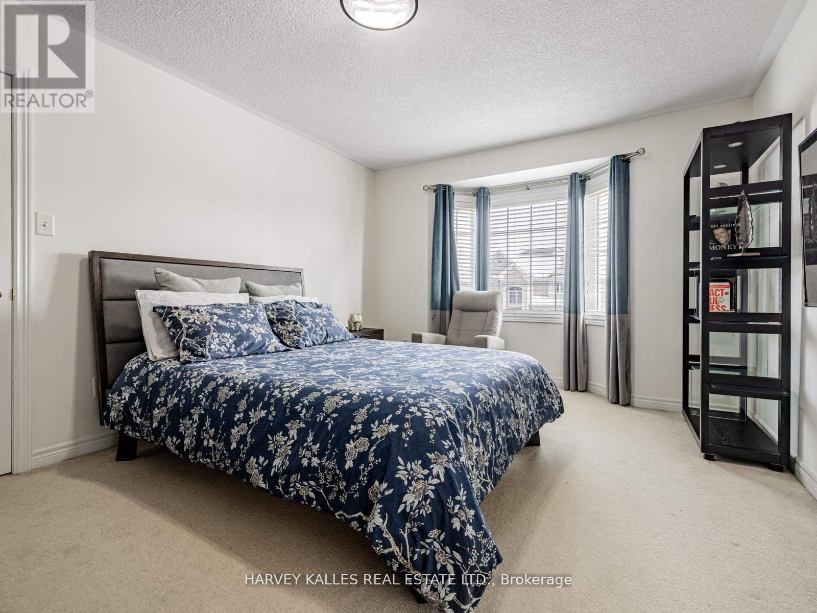 12 BARBERRY CRESCENT