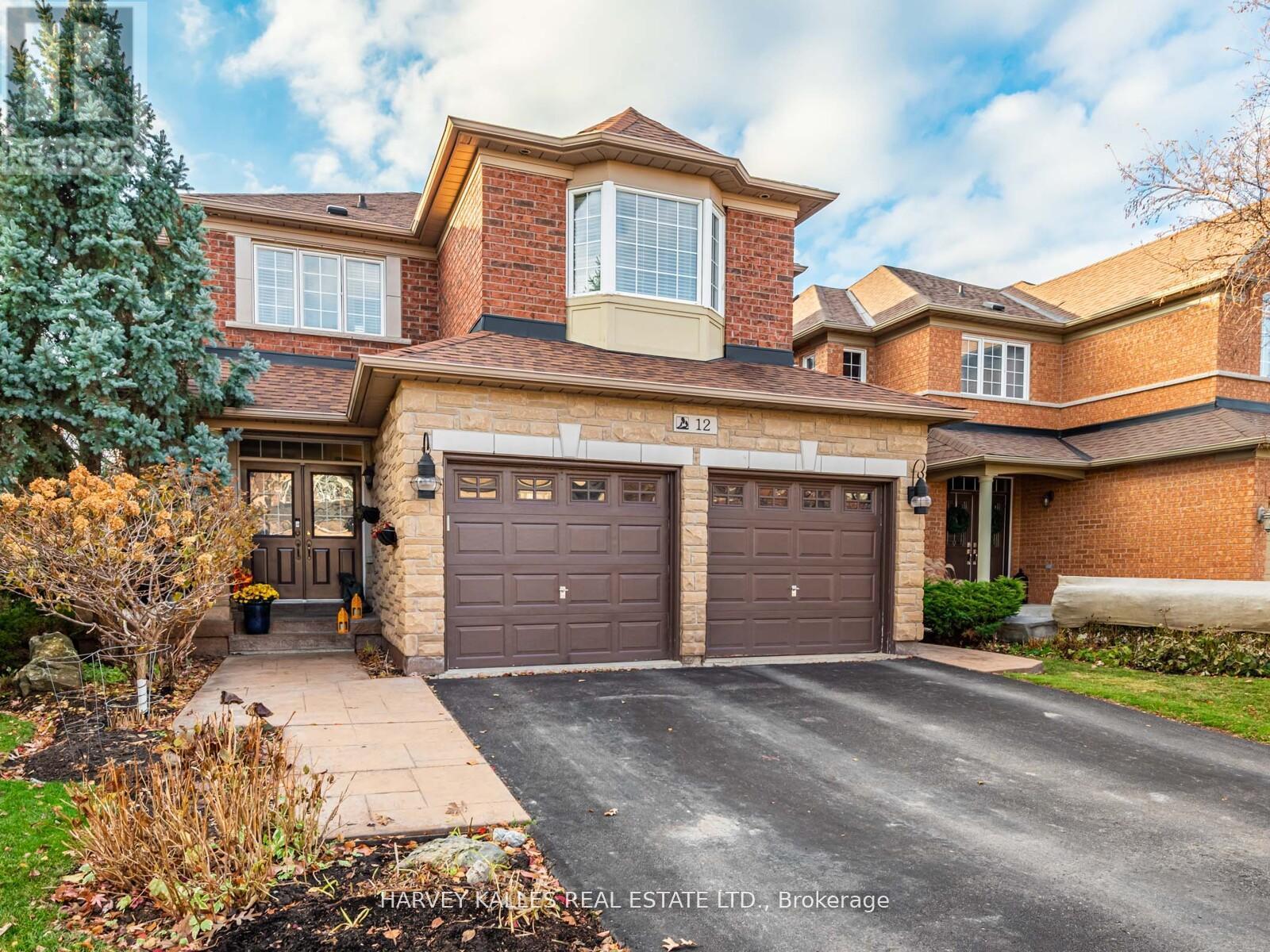 12 BARBERRY CRESCENT