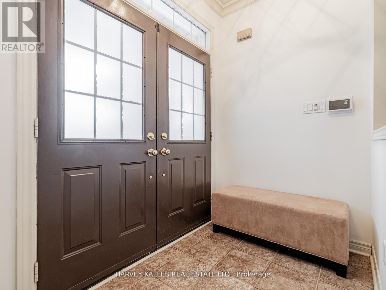 12 BARBERRY CRESCENT