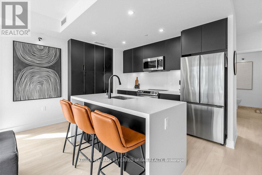 304 - 415 SEA RAY AVENUE