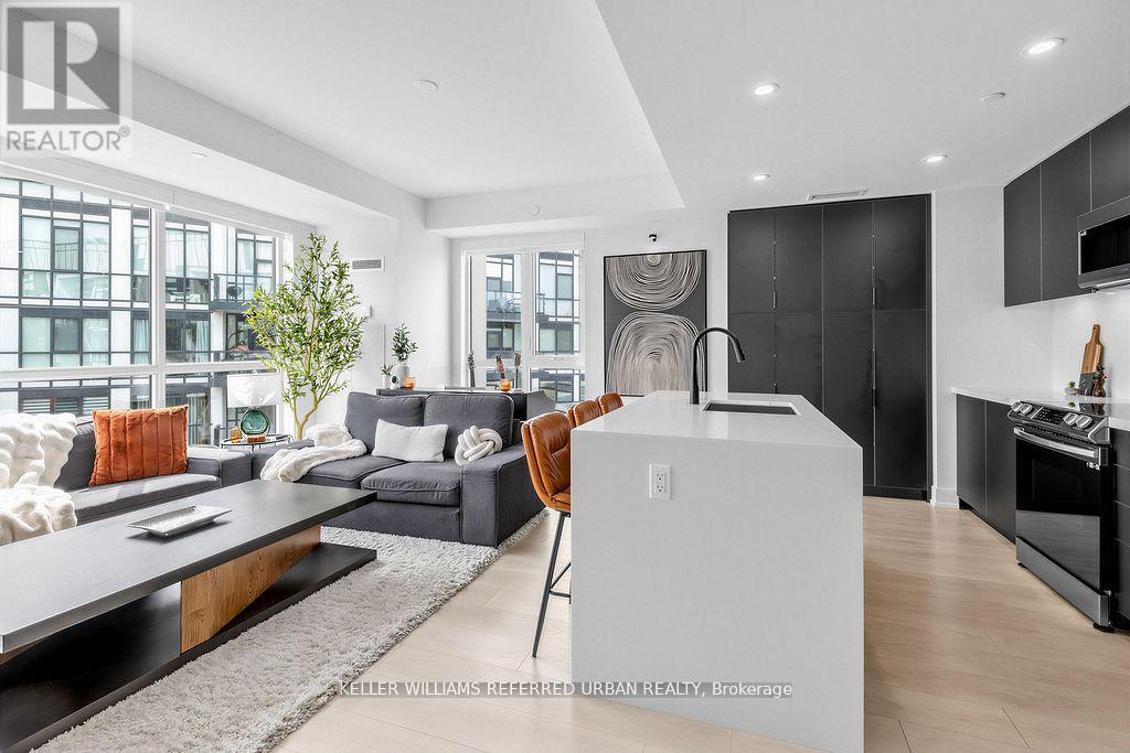 304 - 415 SEA RAY AVENUE