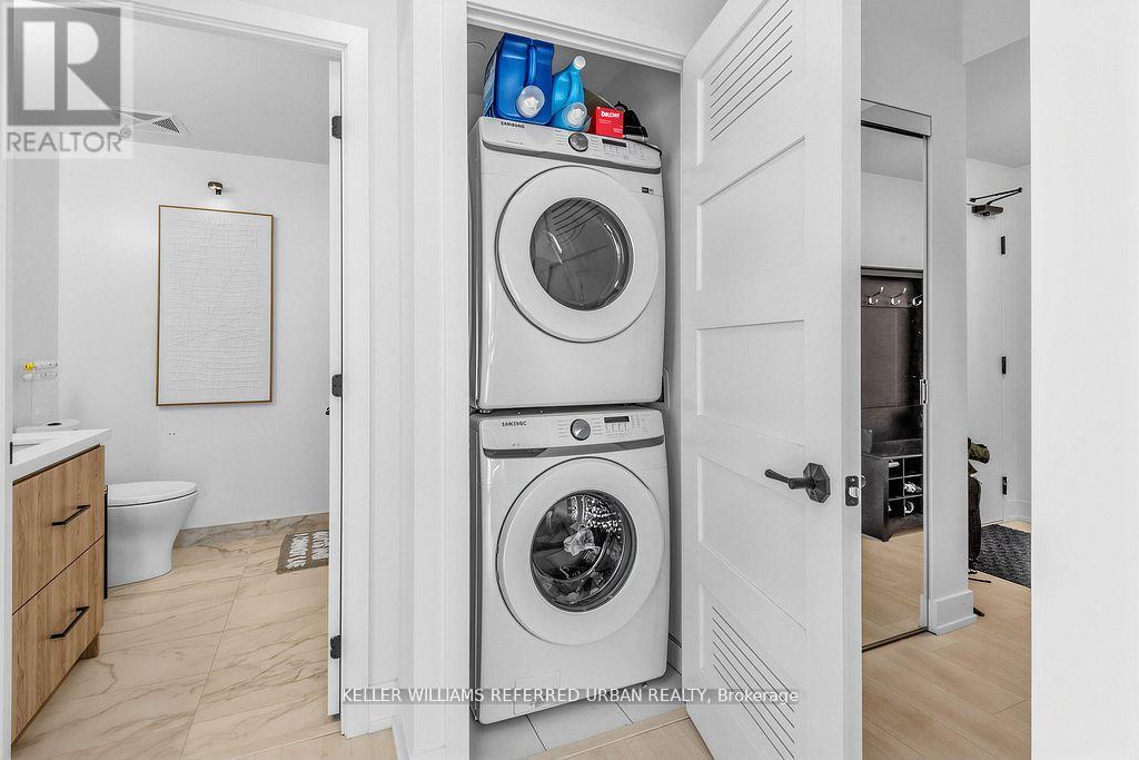 304 - 415 SEA RAY AVENUE