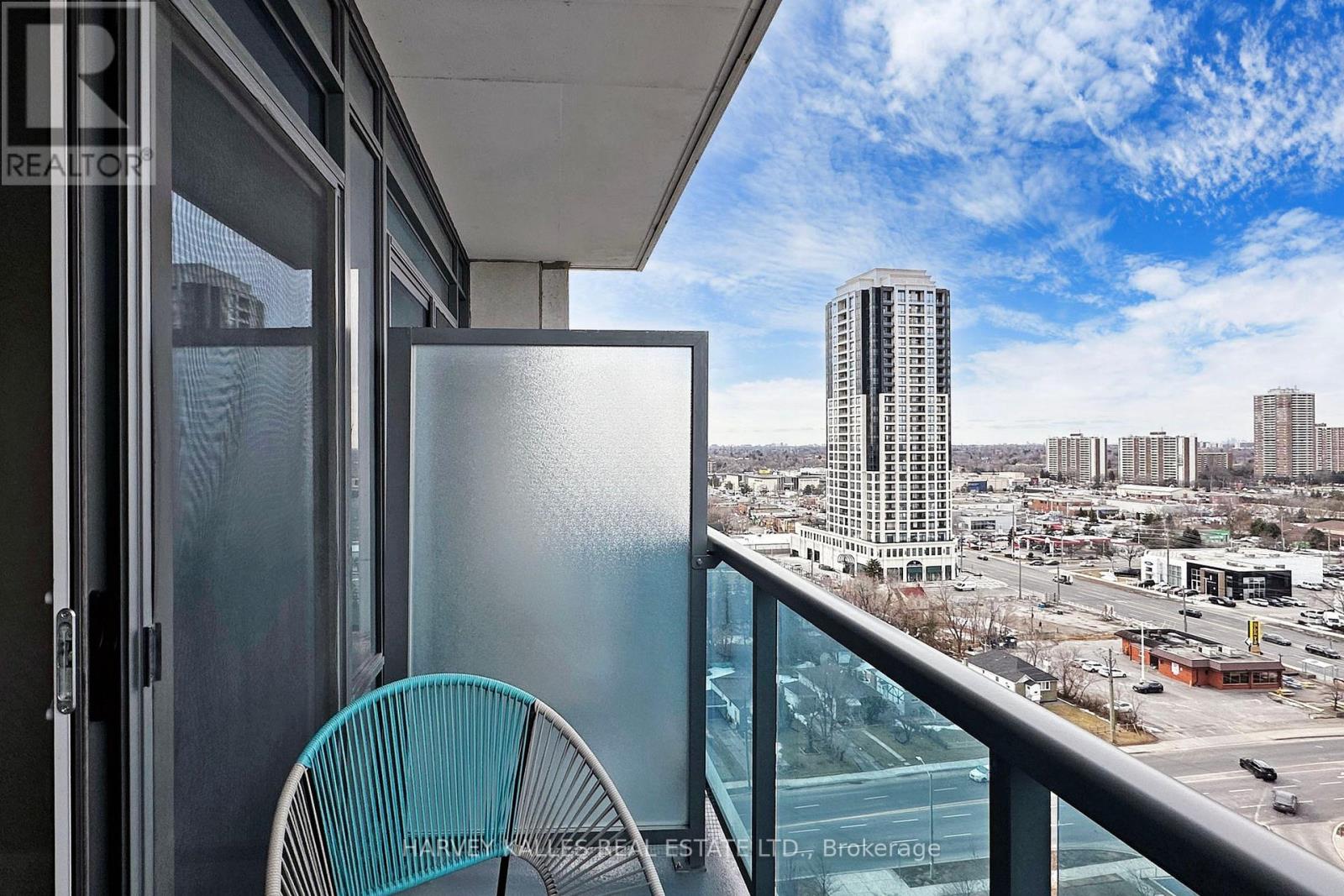 1511 - 7167 YONGE STREET