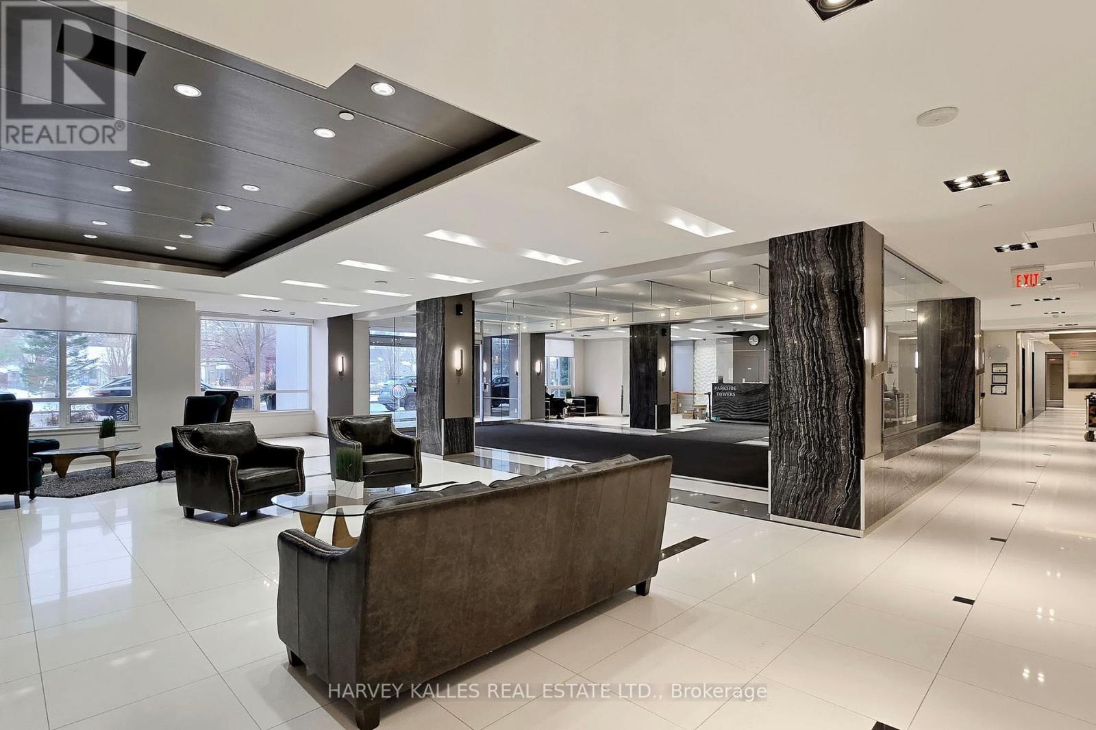 1511 - 7167 YONGE STREET