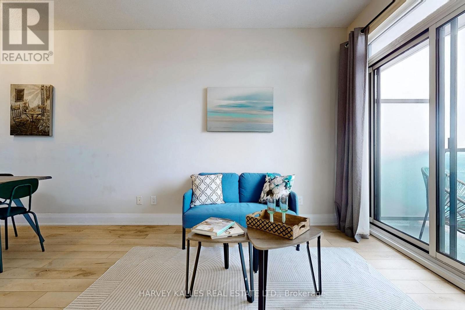 1511 - 7167 YONGE STREET