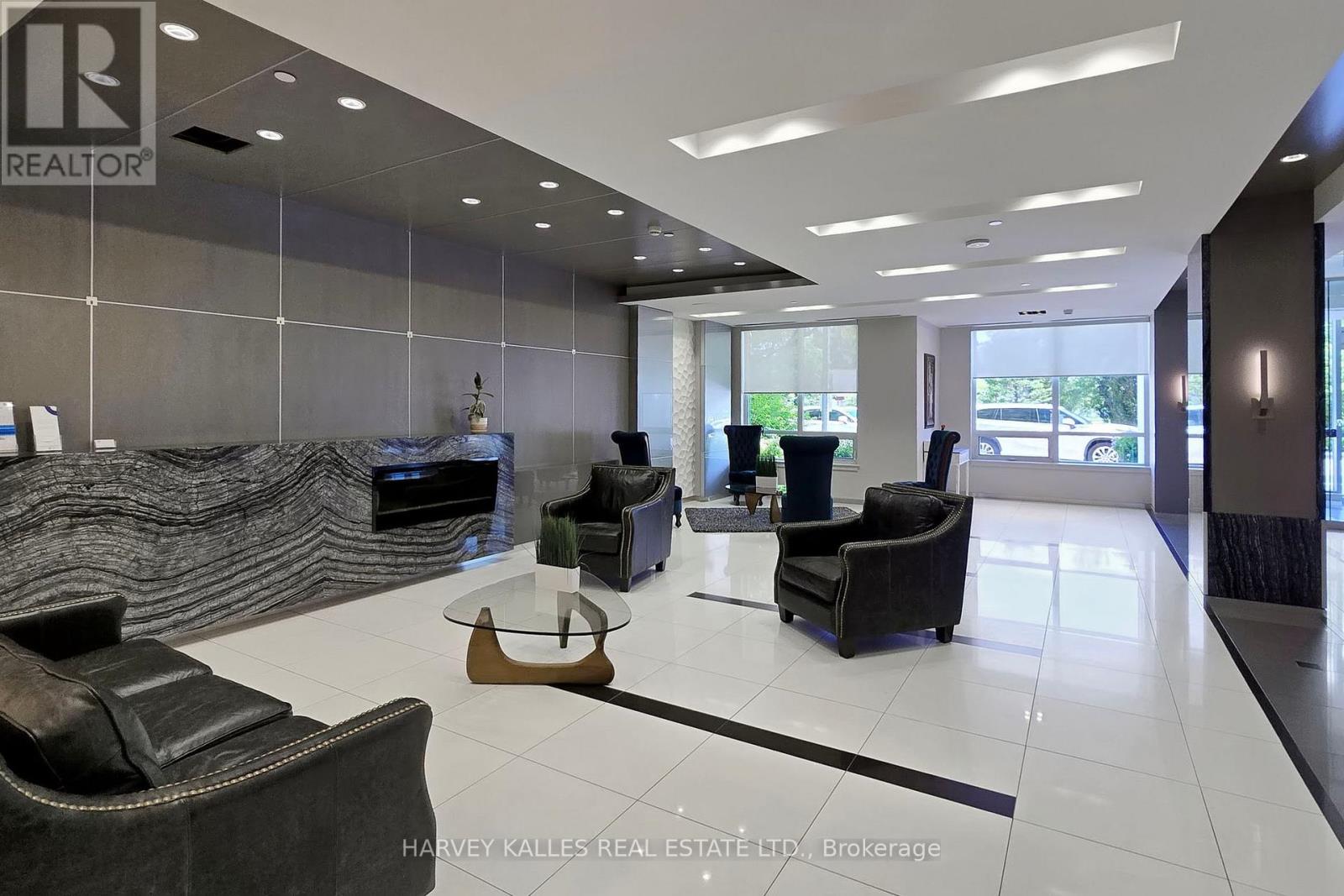 1511 - 7167 YONGE STREET