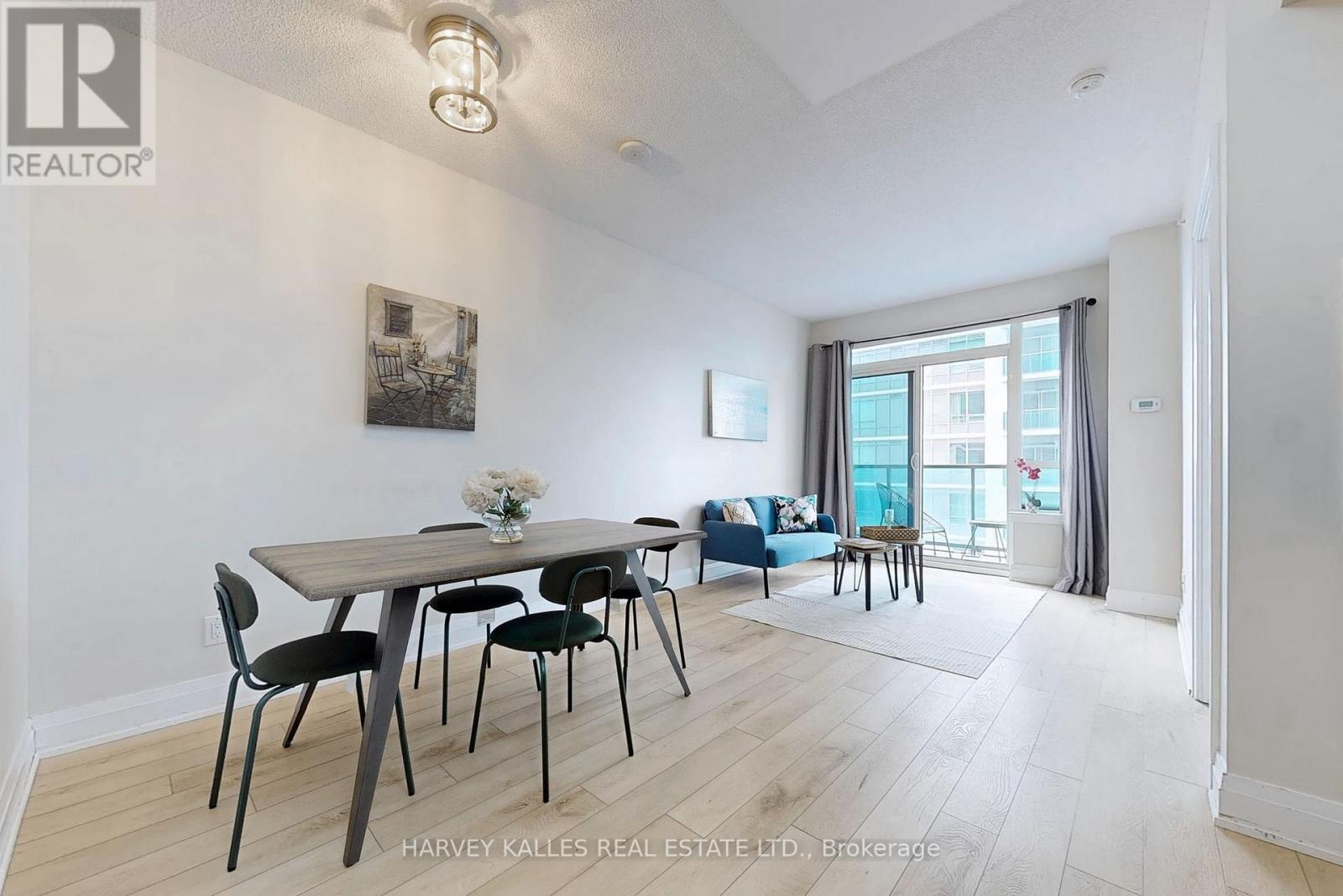 1511 - 7167 YONGE STREET