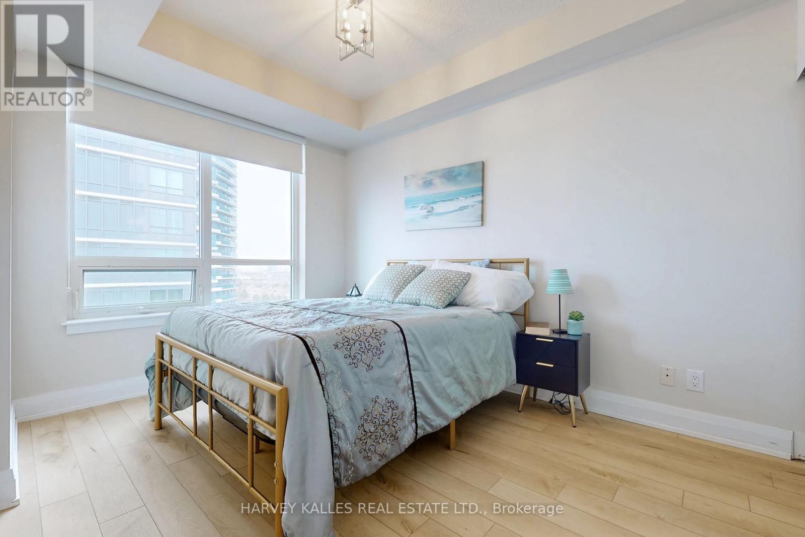 1511 - 7167 YONGE STREET