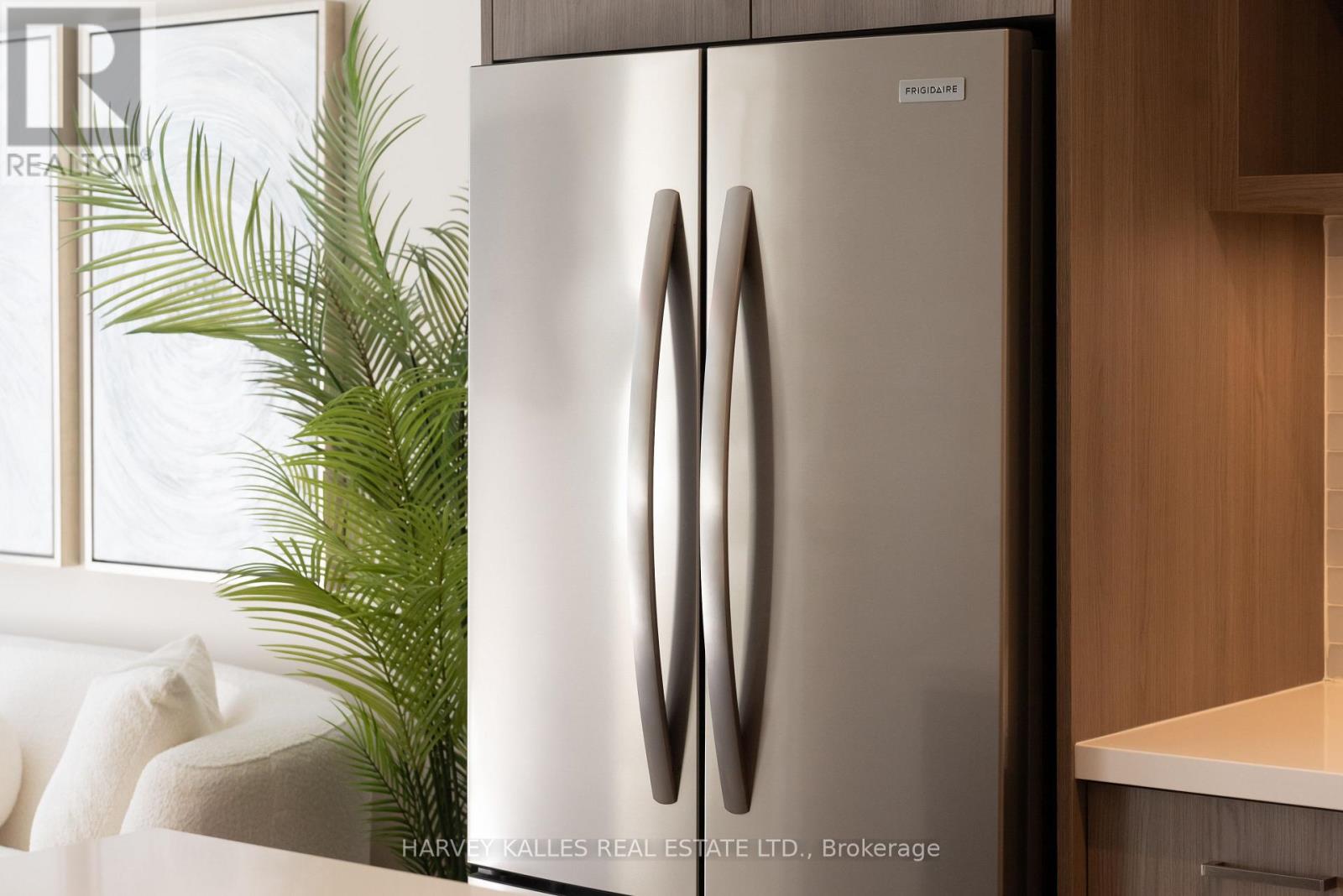 243 - 333 SUNSEEKER AVENUE