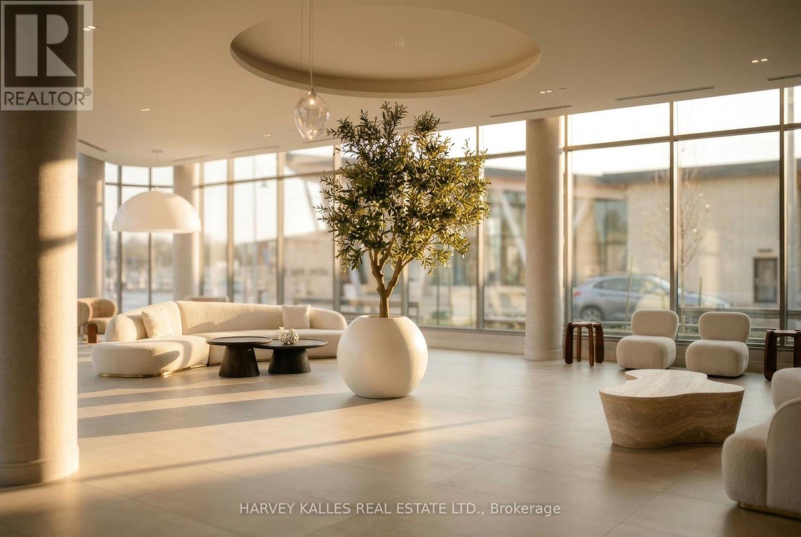 243 - 333 SUNSEEKER AVENUE