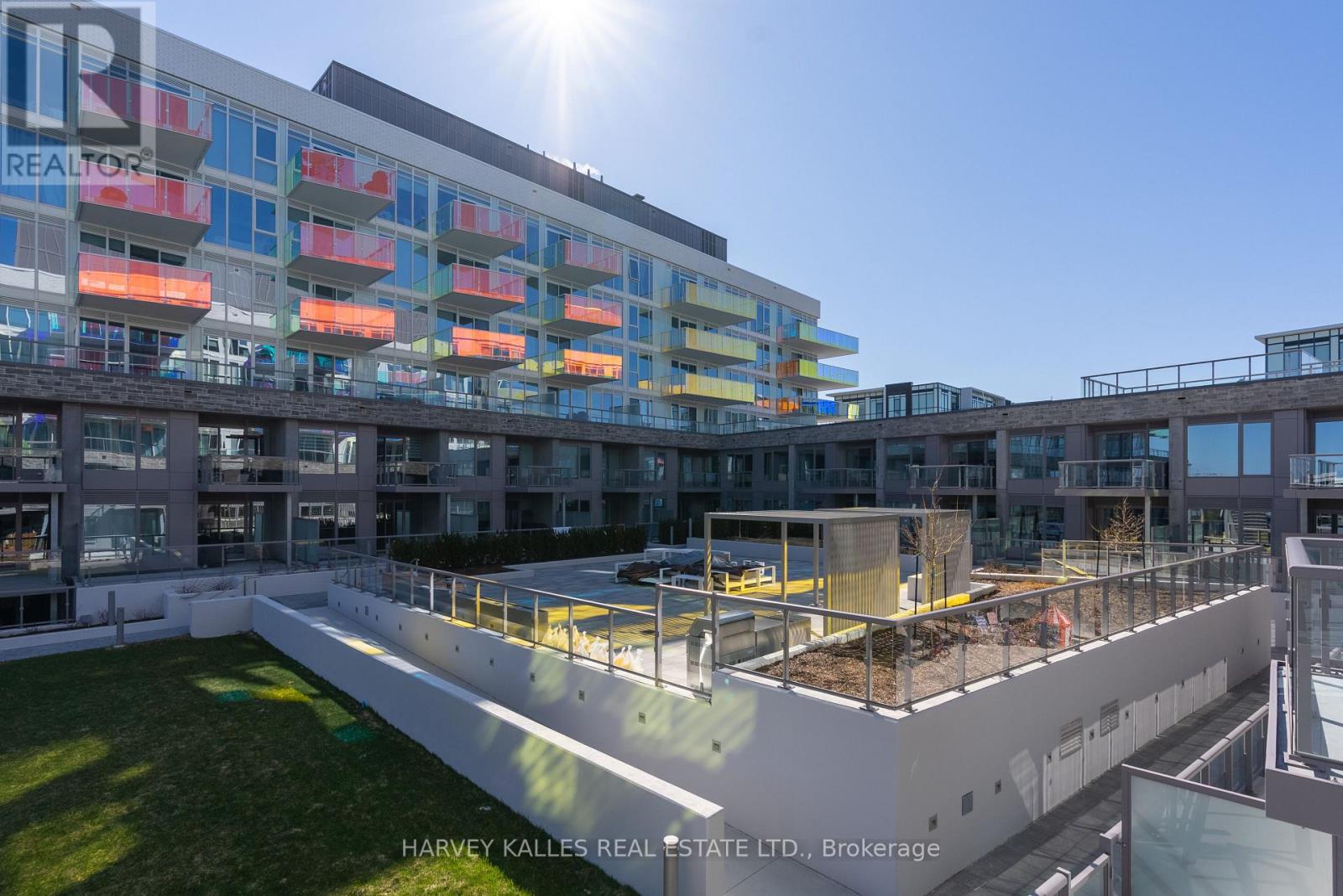 243 - 333 SUNSEEKER AVENUE