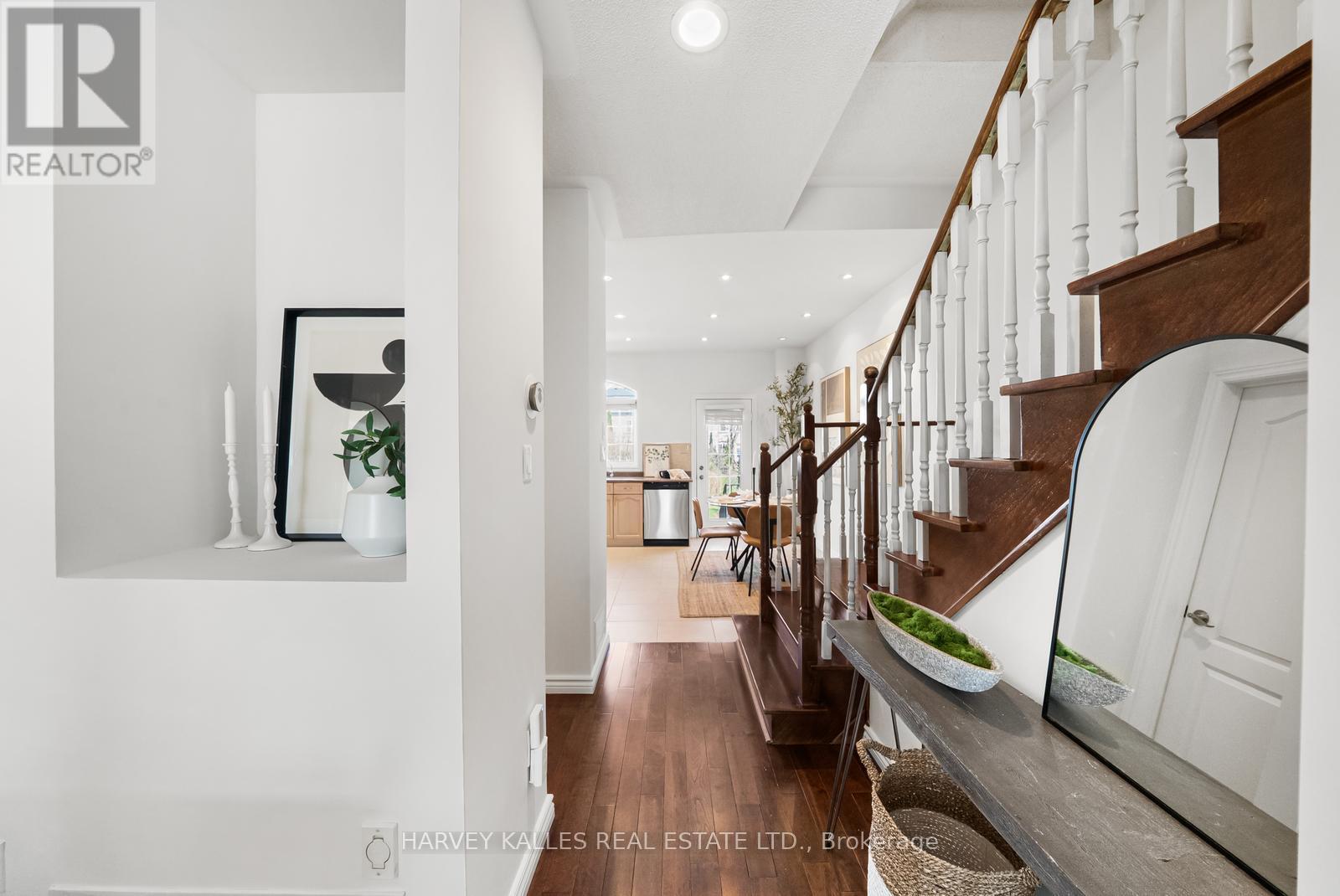 27 BENSON AVENUE