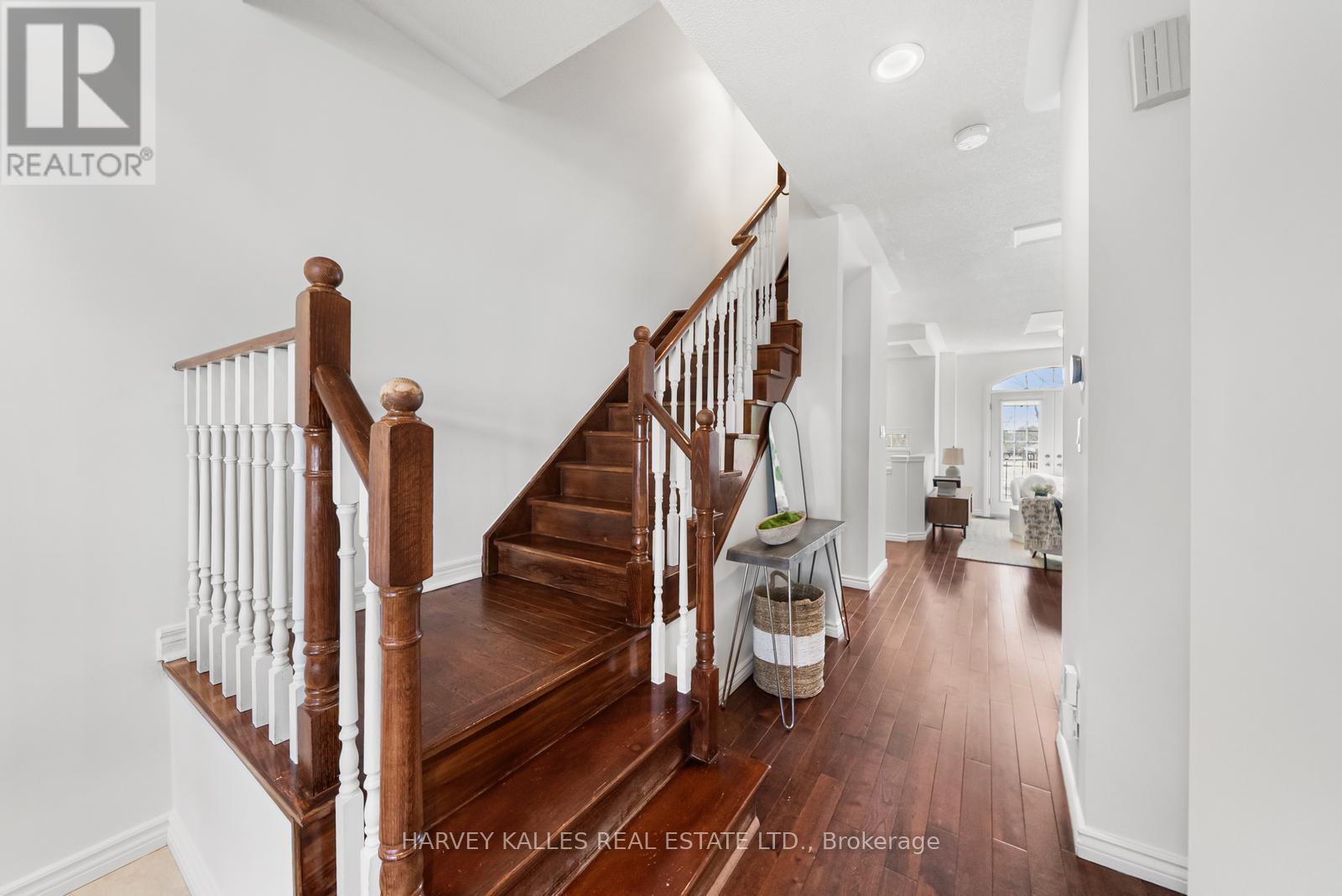 27 BENSON AVENUE