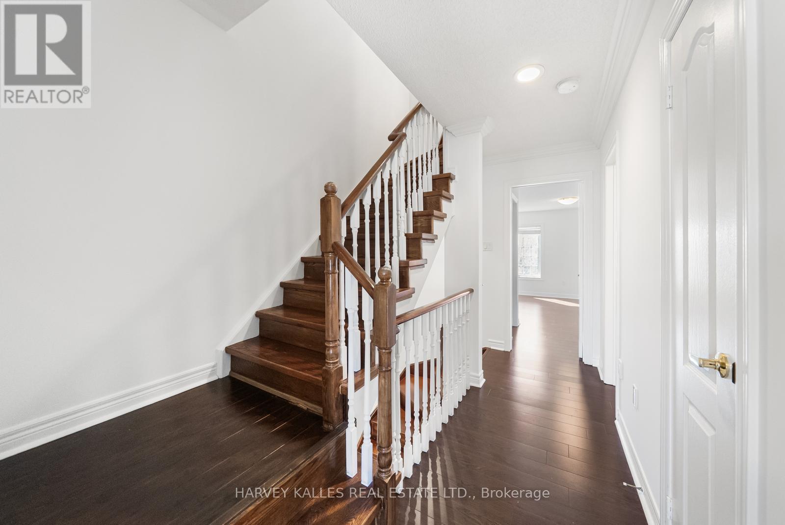 27 BENSON AVENUE