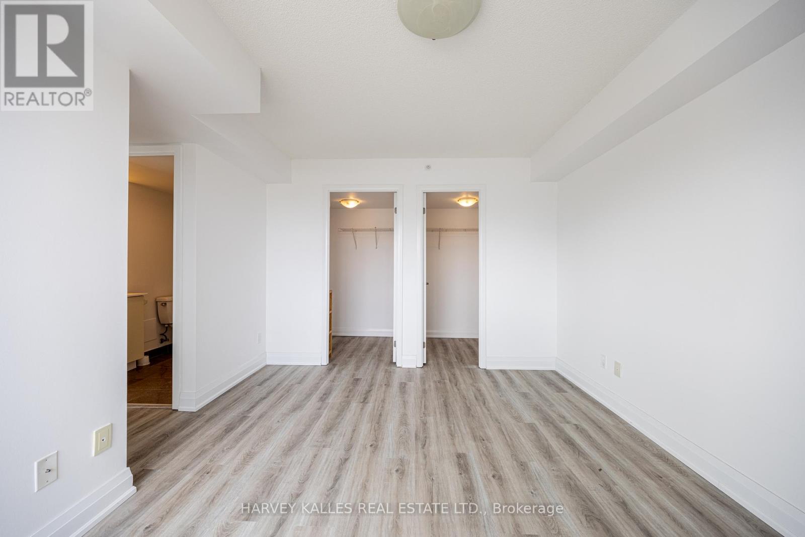 317 - 75 NORMAN BETHUNE AVENUE
