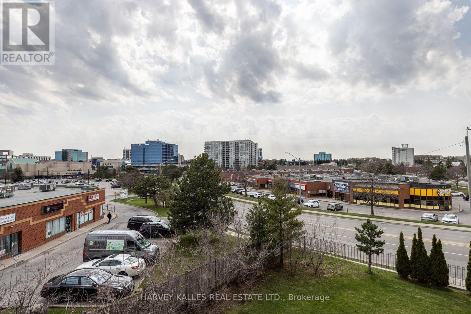 317 - 75 NORMAN BETHUNE AVENUE