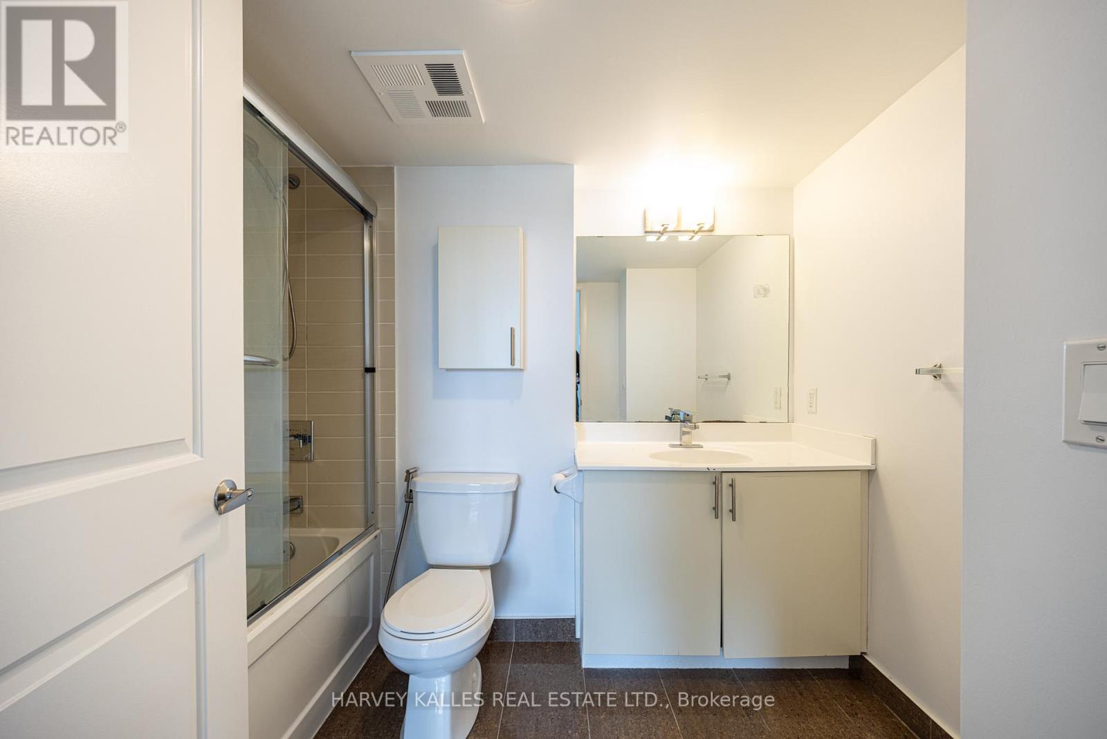 317 - 75 NORMAN BETHUNE AVENUE