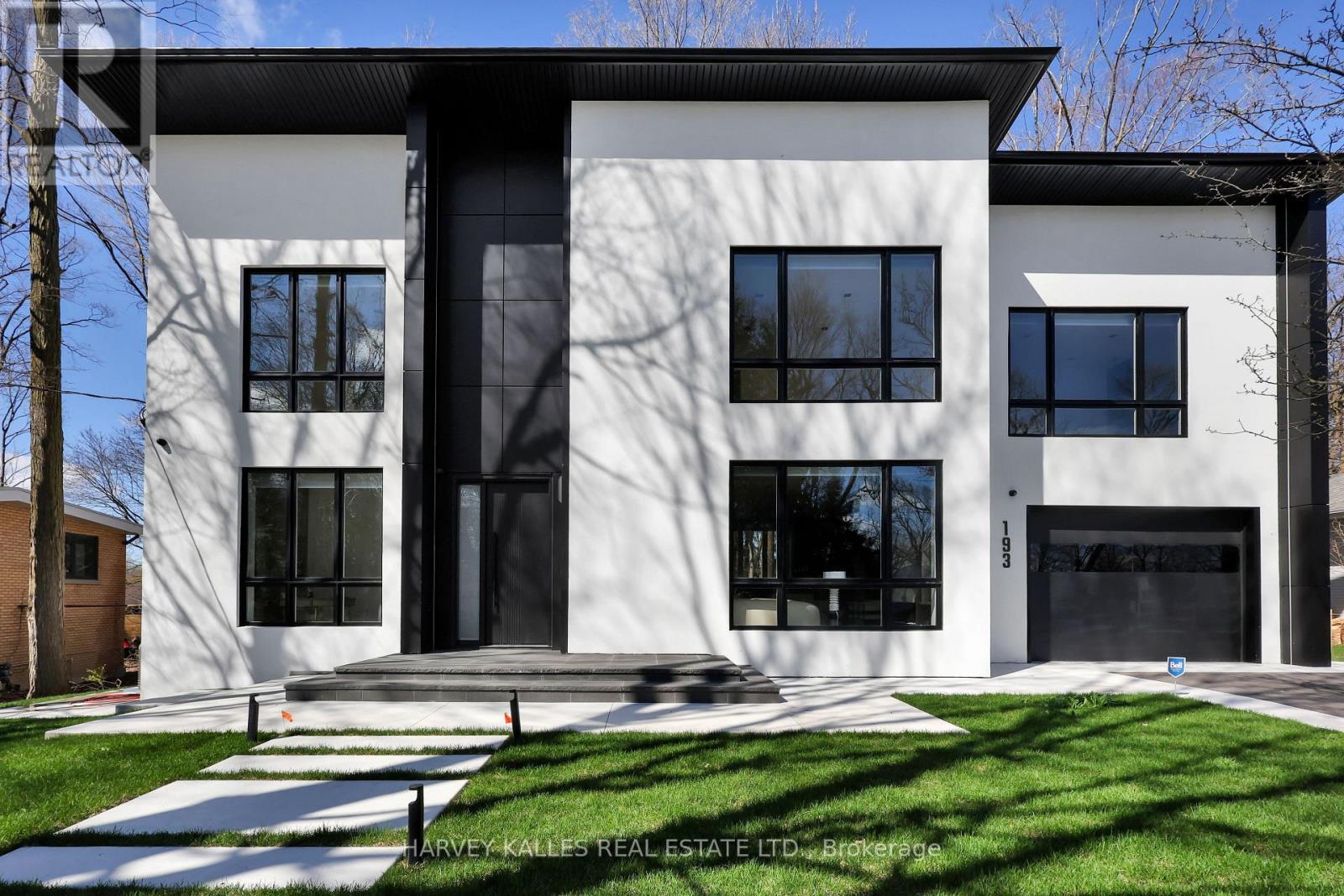 193 BEECHWOOD CRESCENT