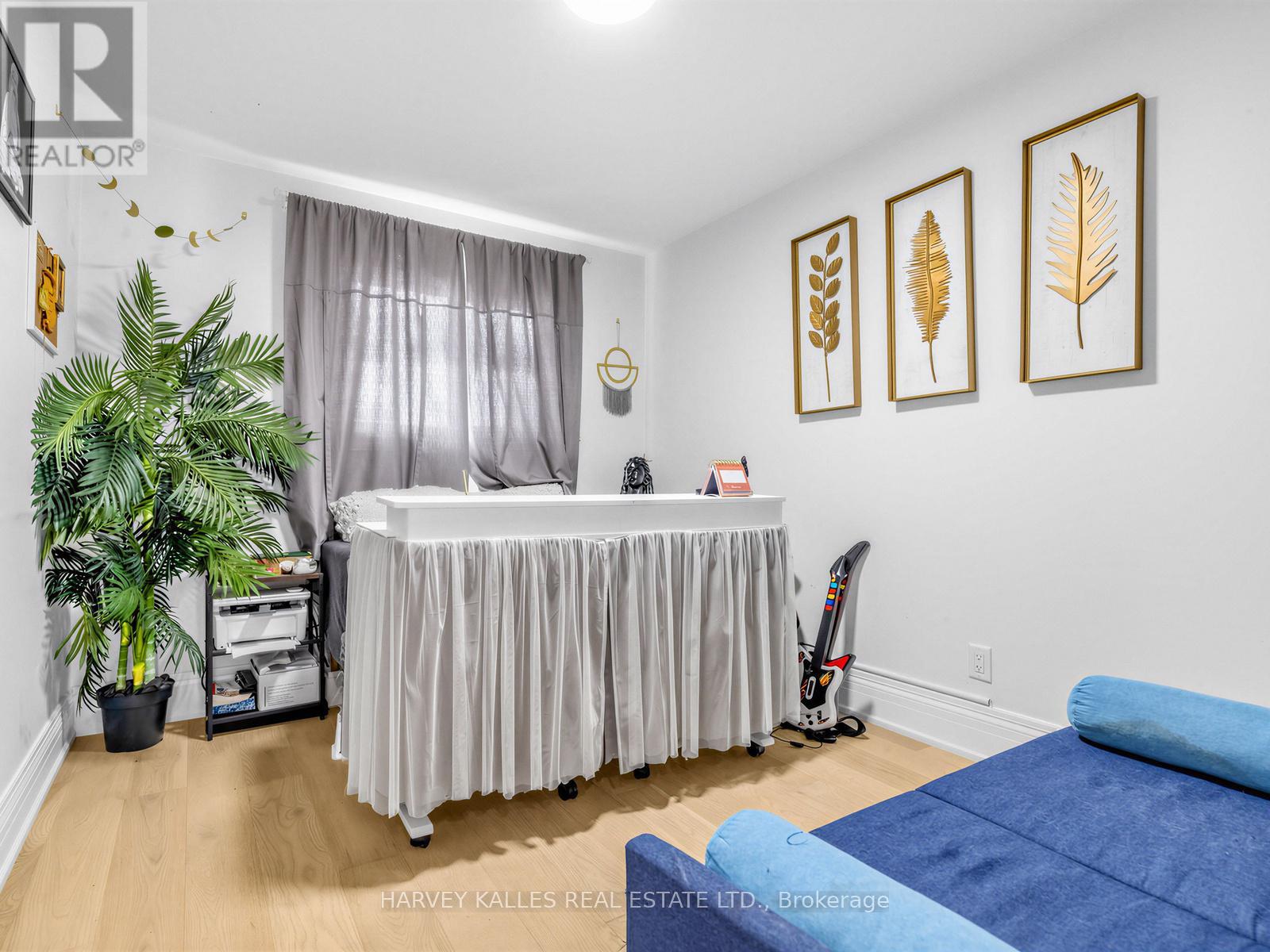 123 SAND ROAD