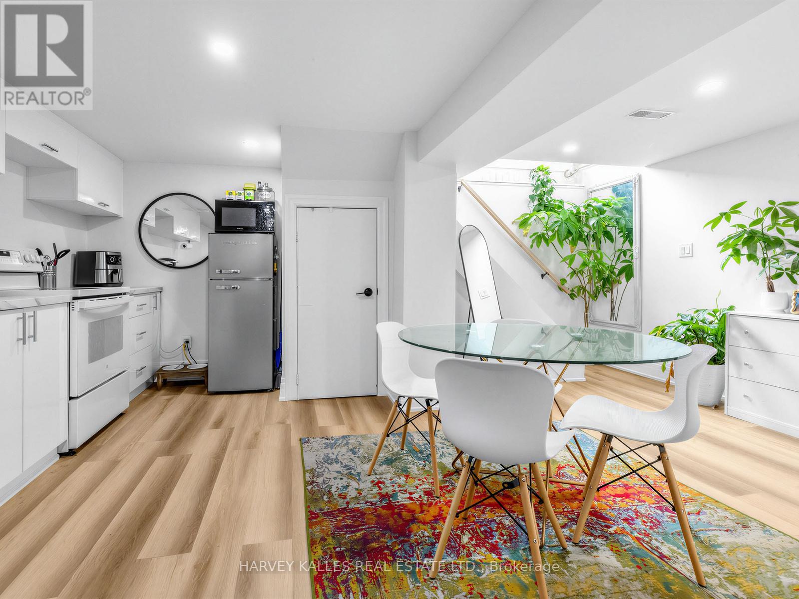 123 SAND ROAD