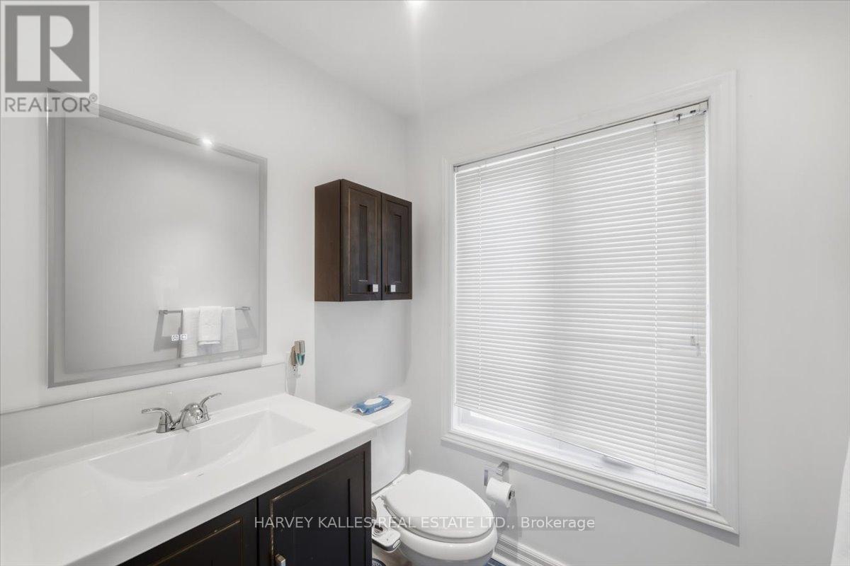 72 WALMER ROAD