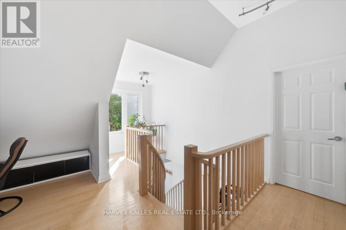 72 WALMER ROAD