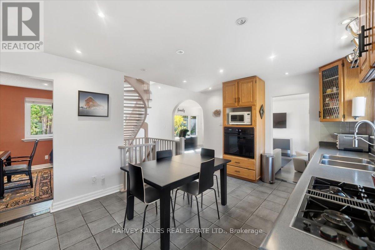 72 WALMER ROAD