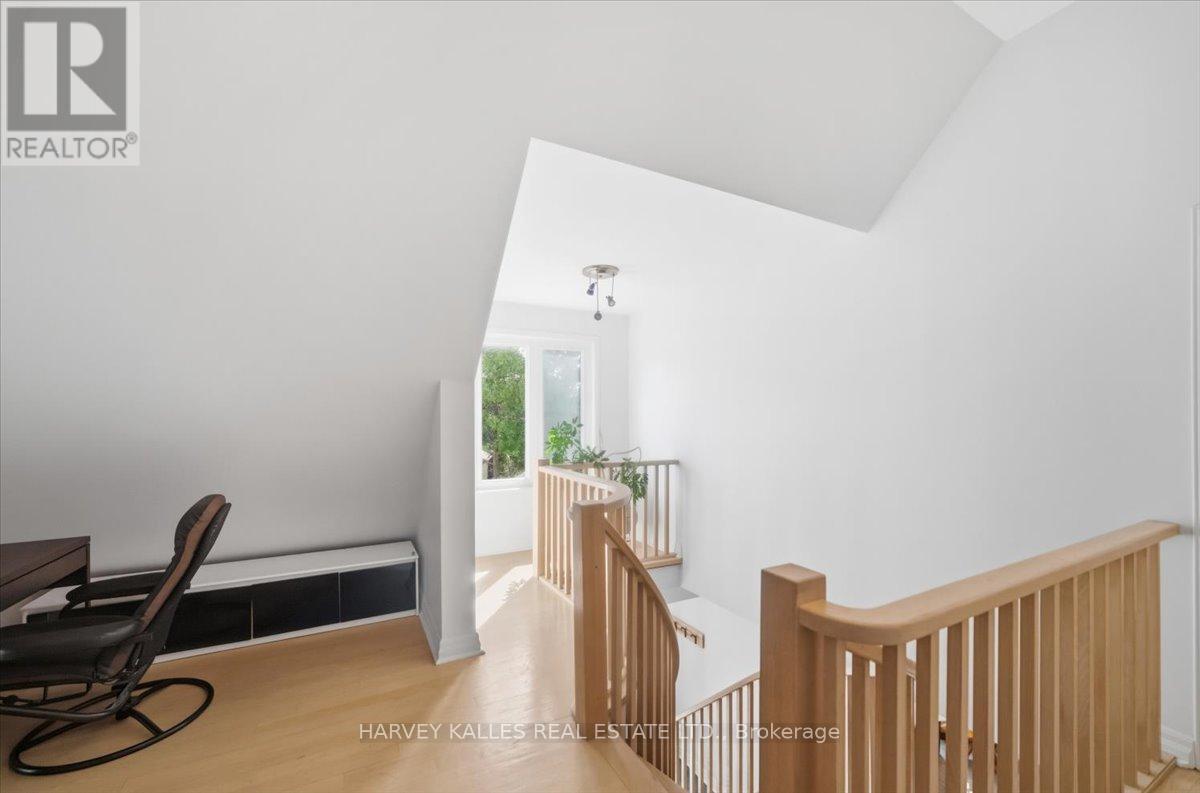 72 WALMER ROAD