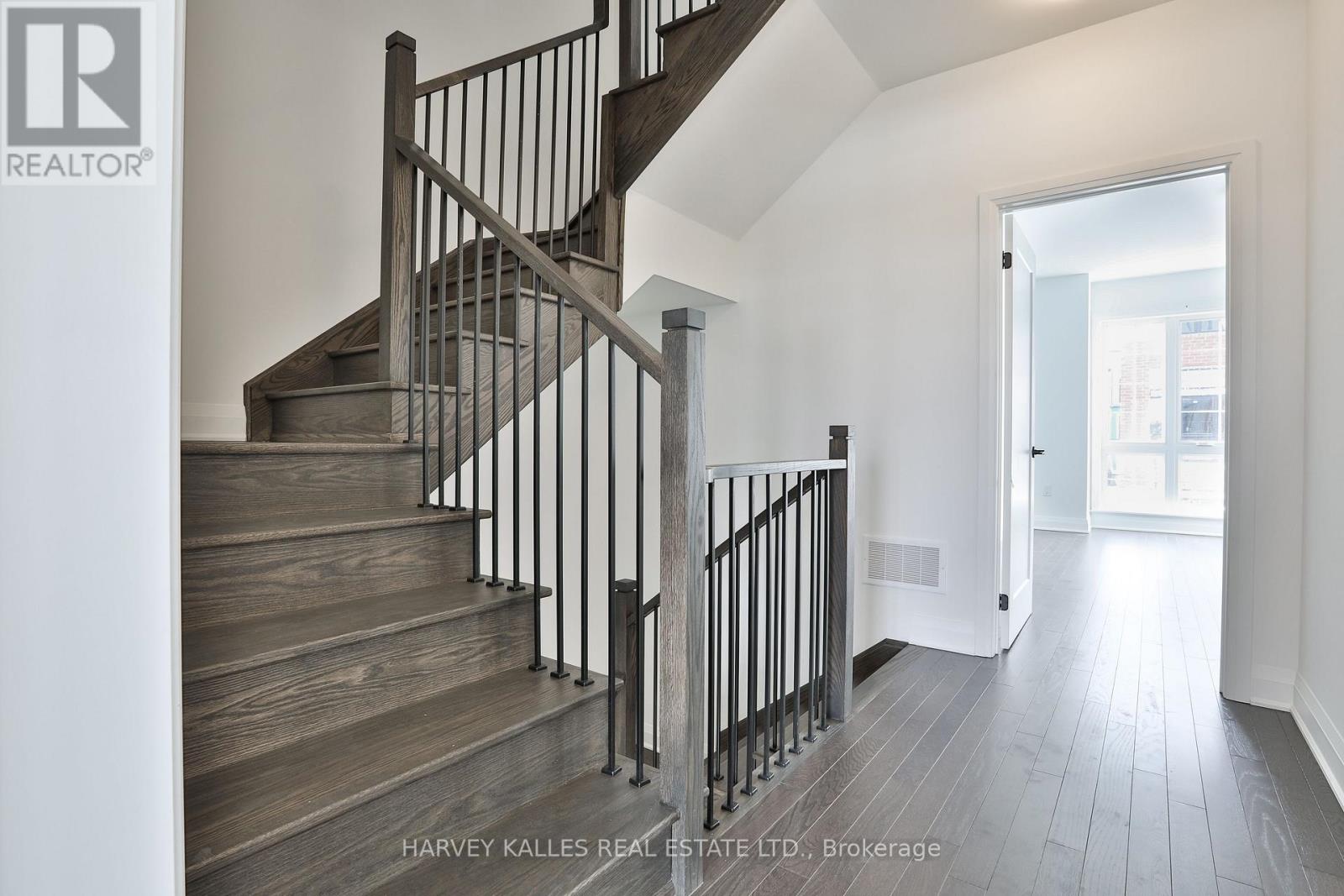 204 ATKINSON AVENUE