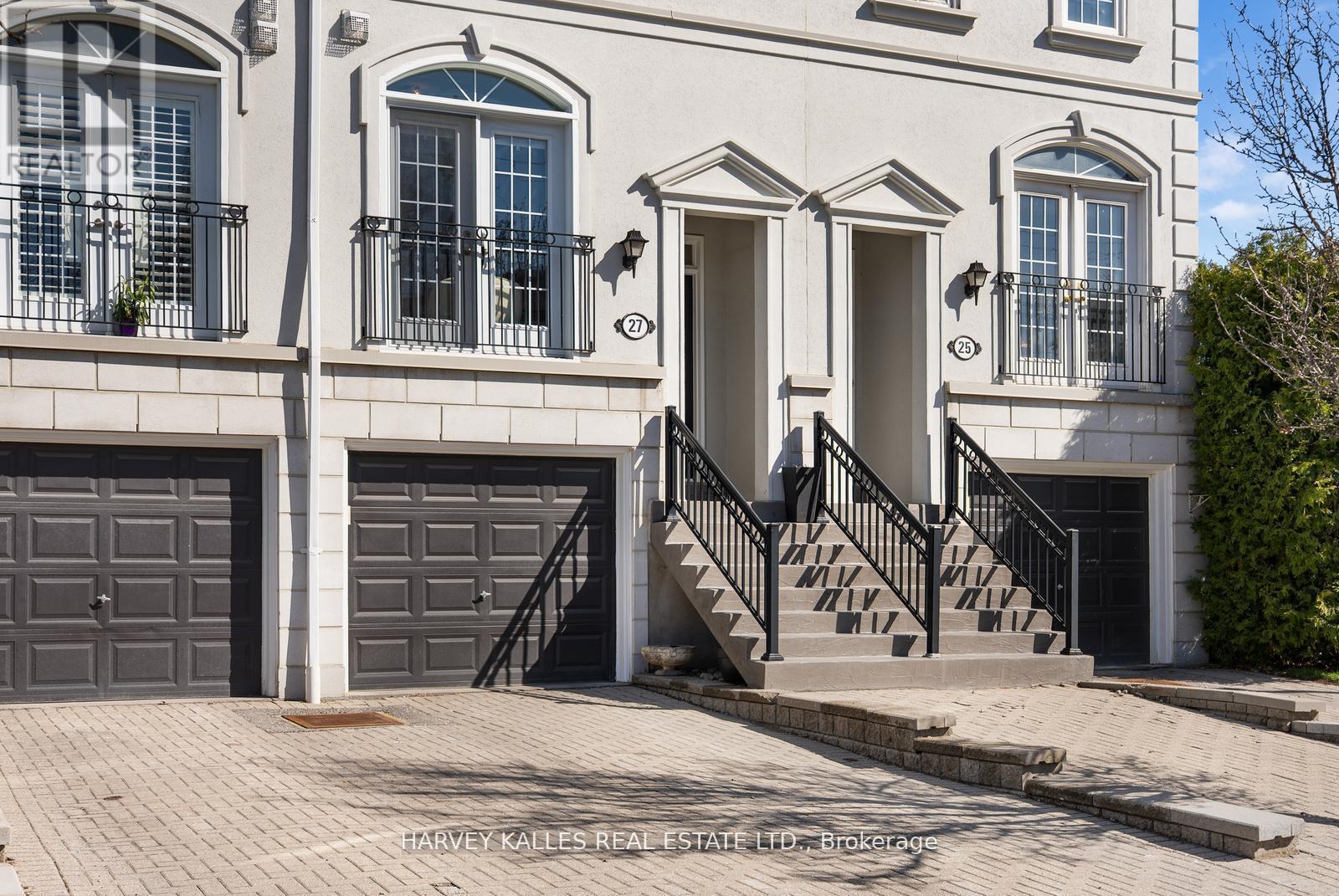 27 BENSON AVENUE