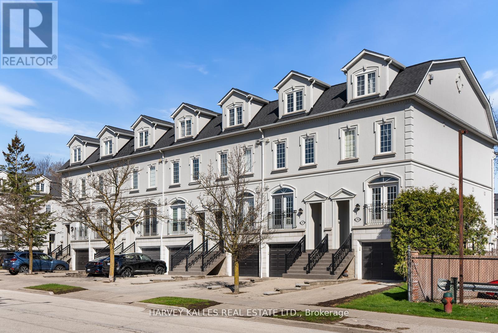 27 BENSON AVENUE