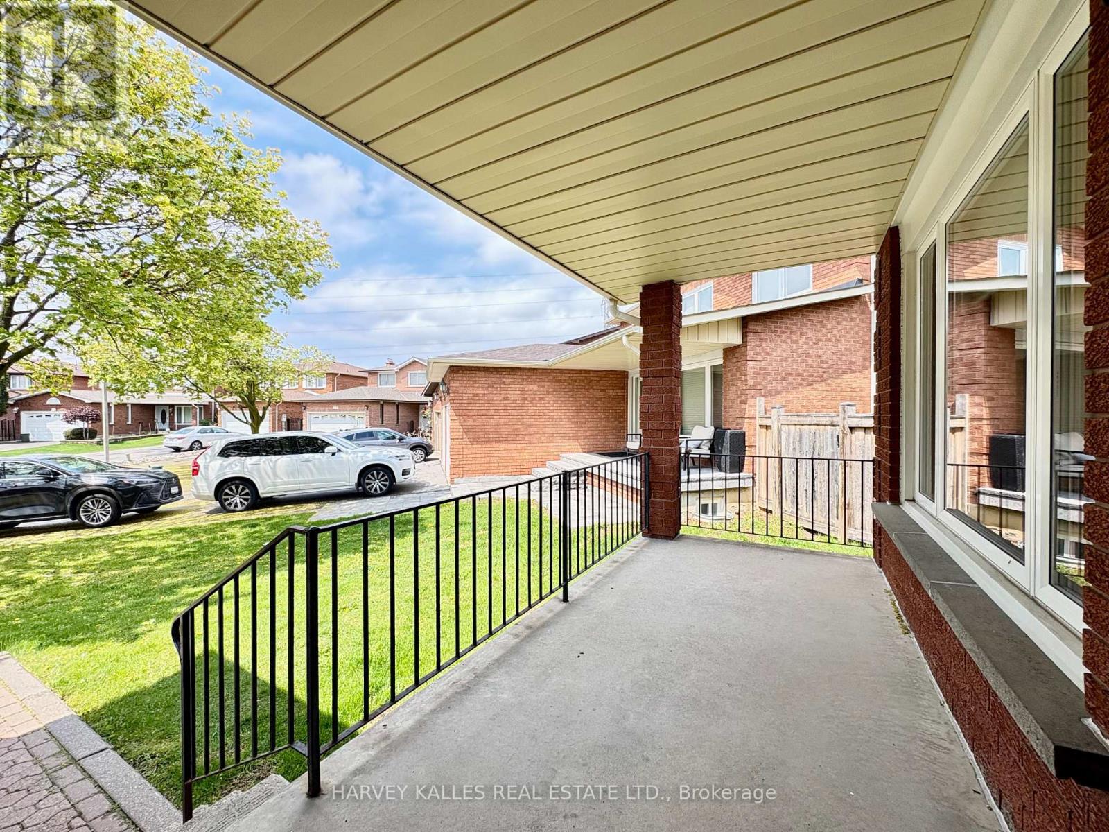 70 AMARETTO COURT
