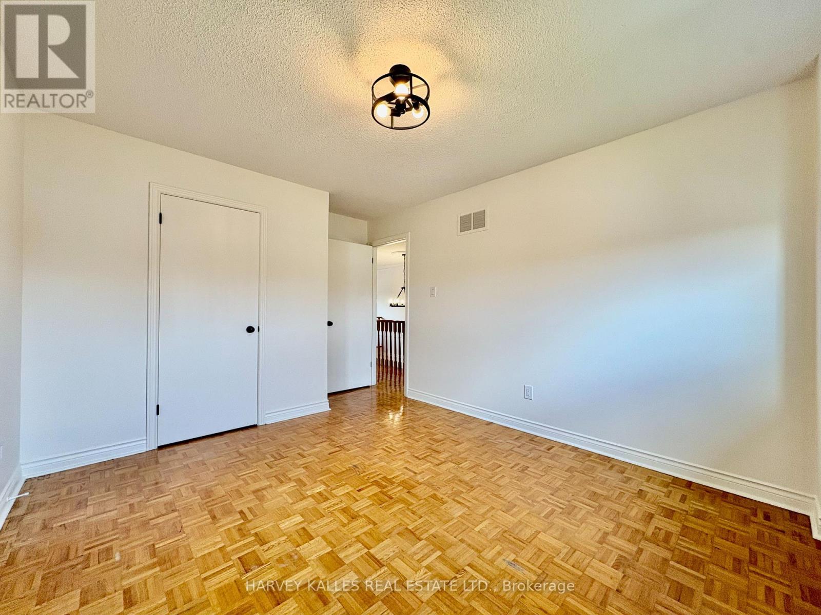 70 AMARETTO COURT