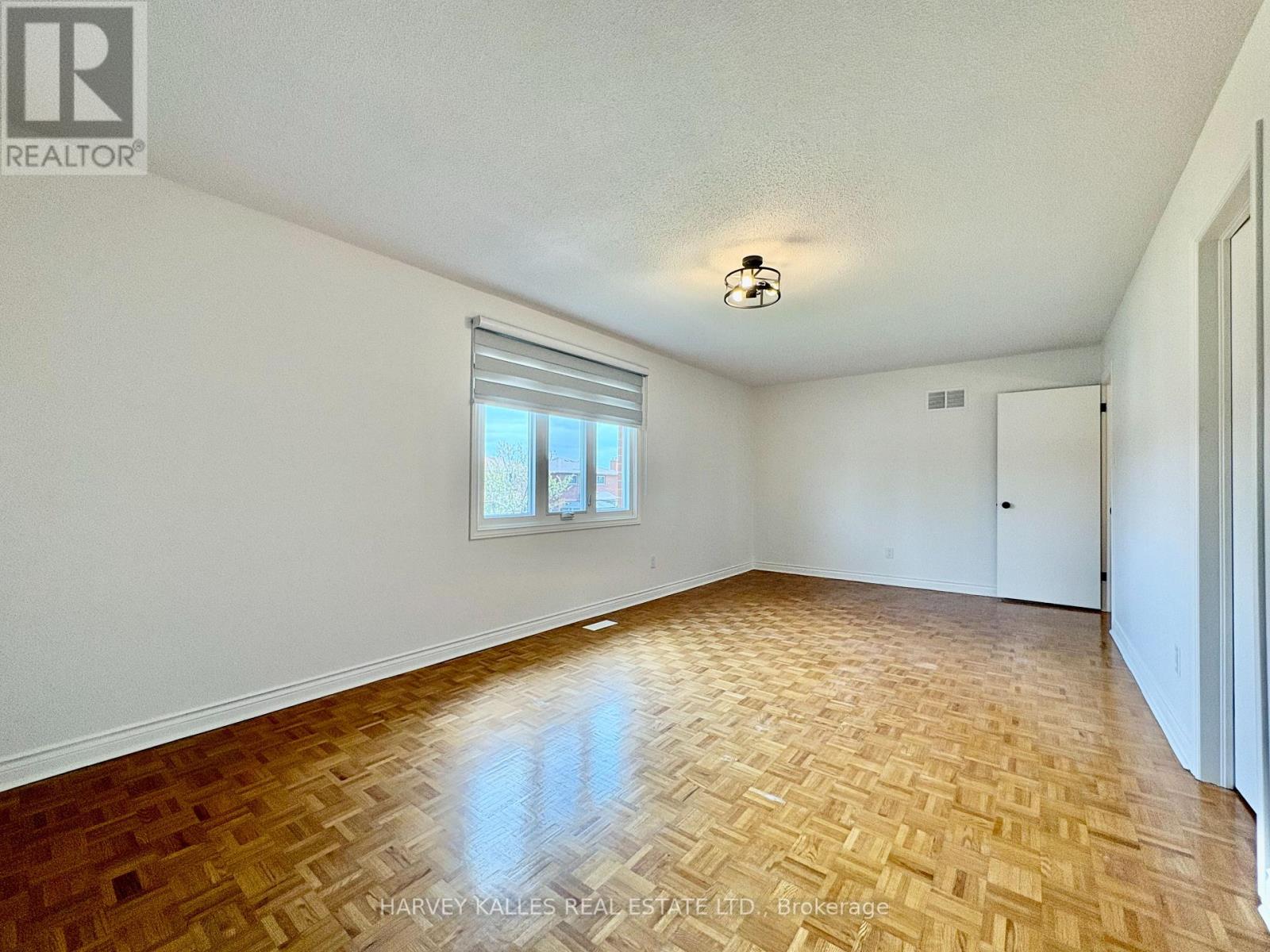 70 AMARETTO COURT