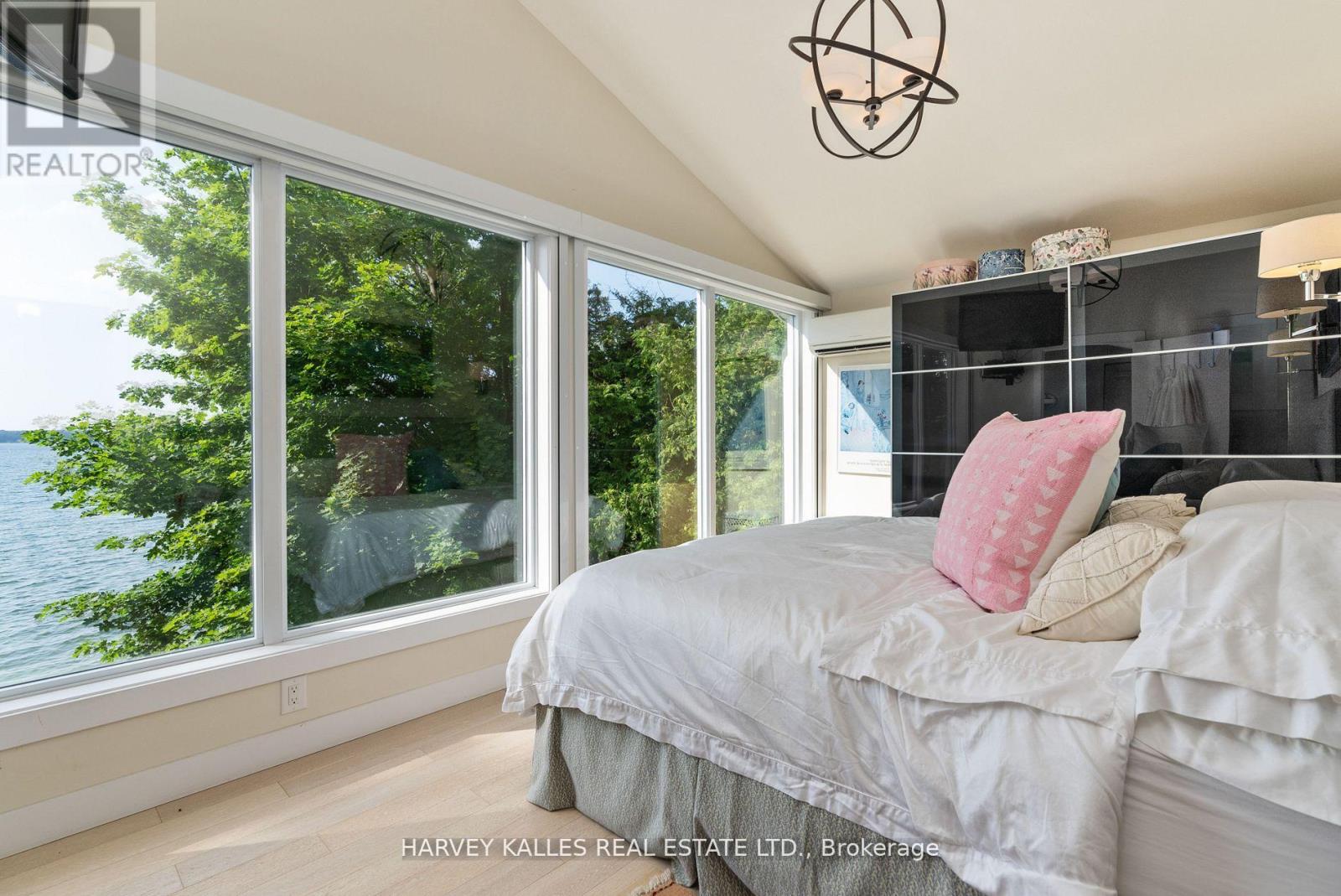 22 GOOCH PARK DRIVE