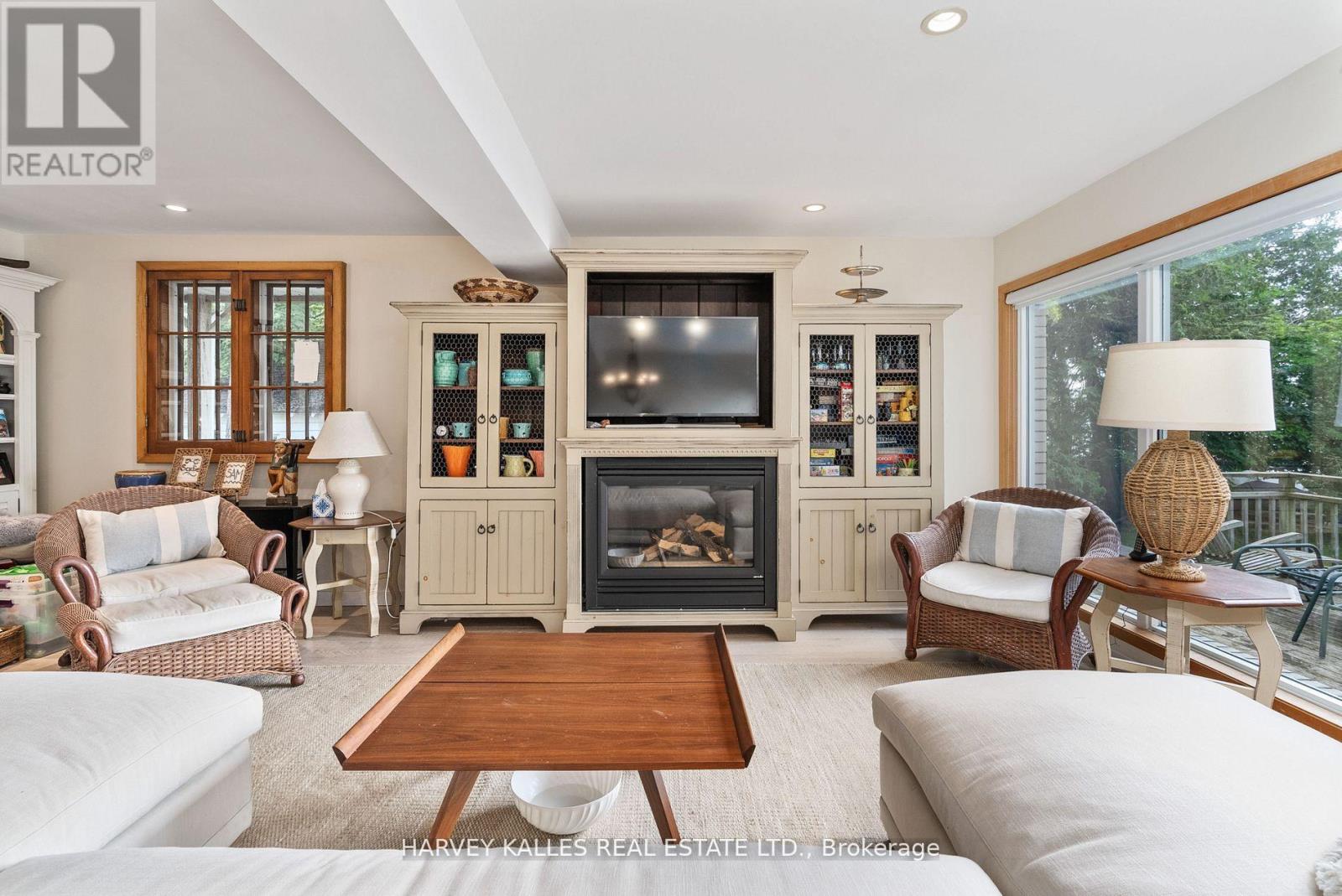 22 GOOCH PARK DRIVE