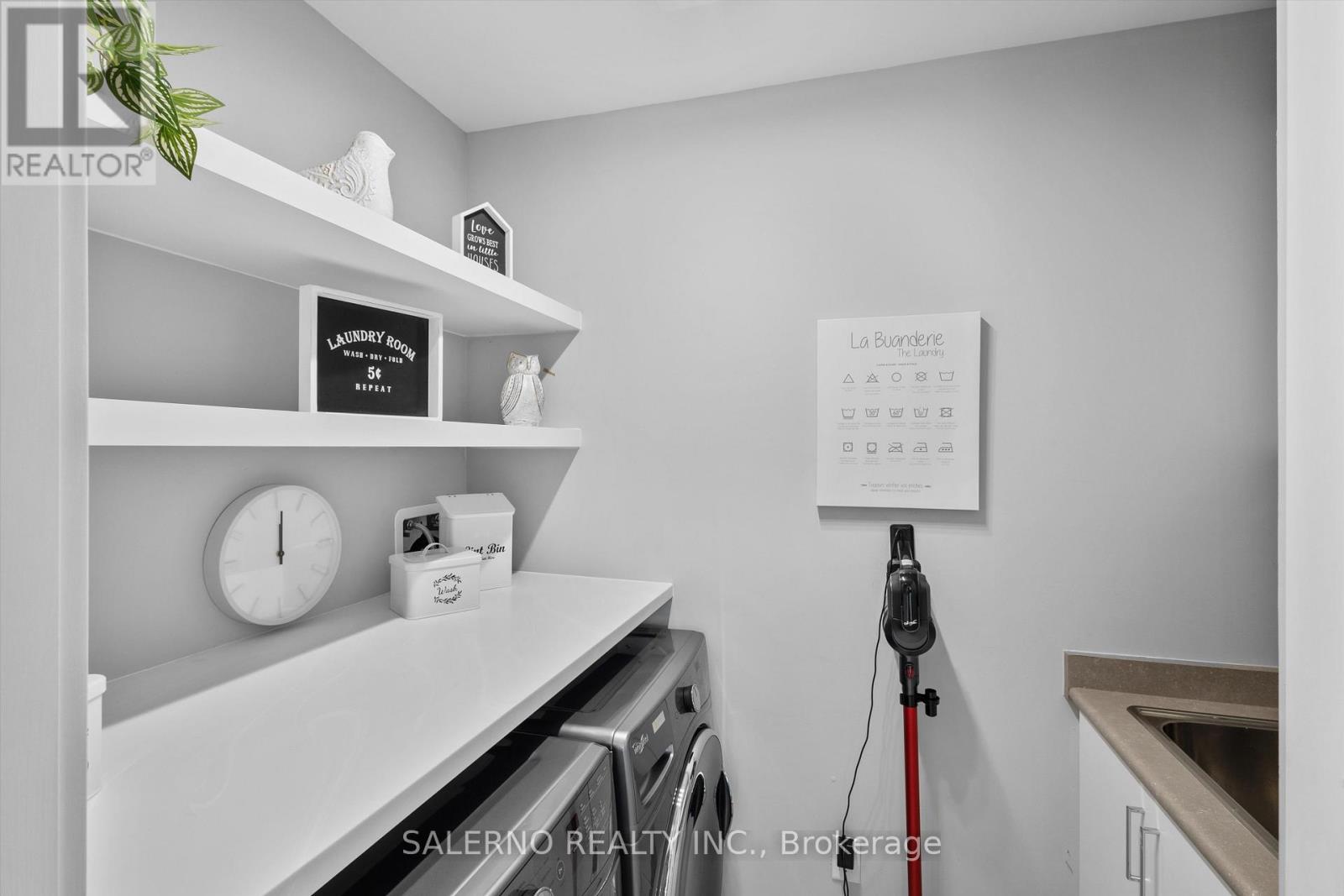 3719 MANGUSTA COURT