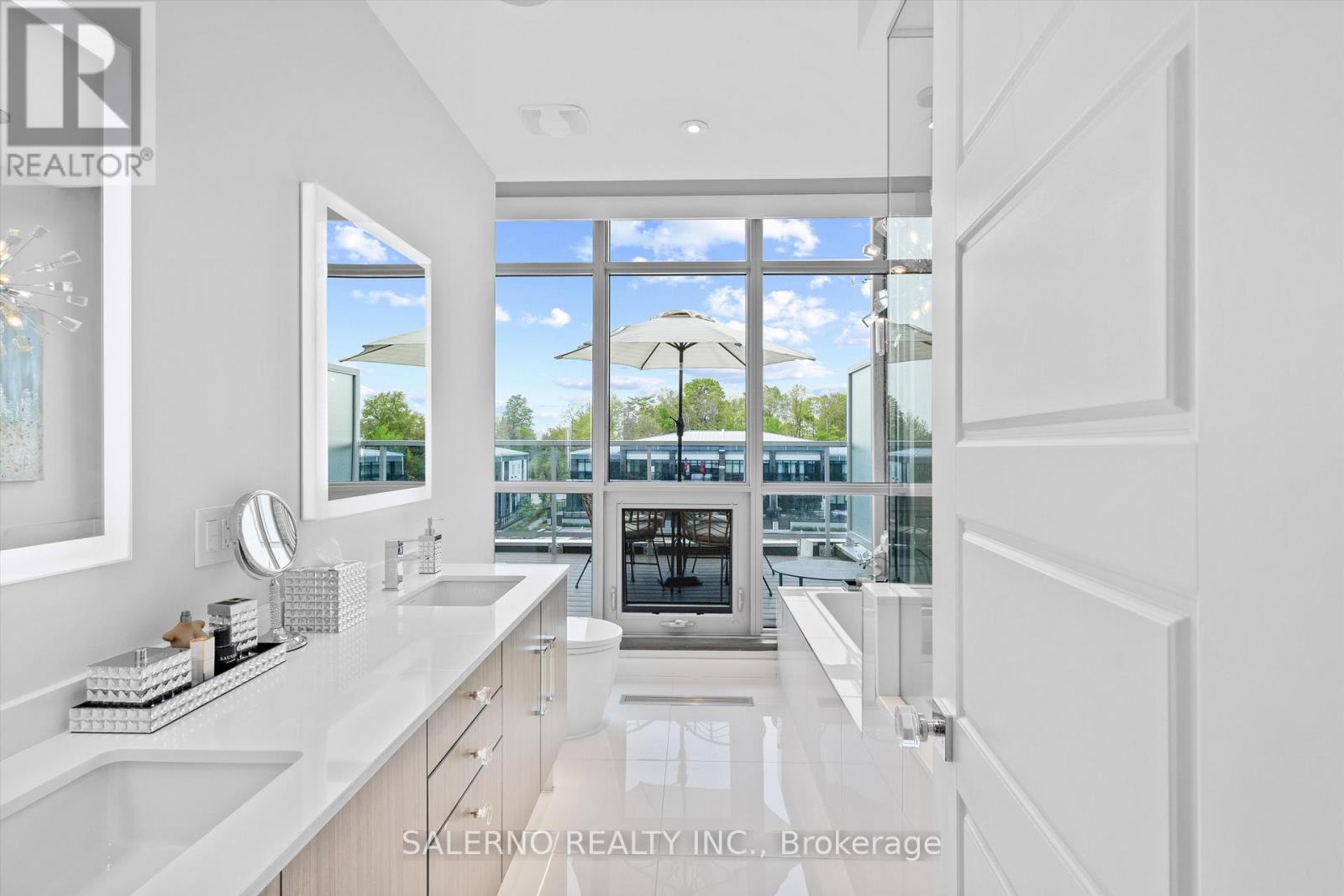 3719 MANGUSTA COURT