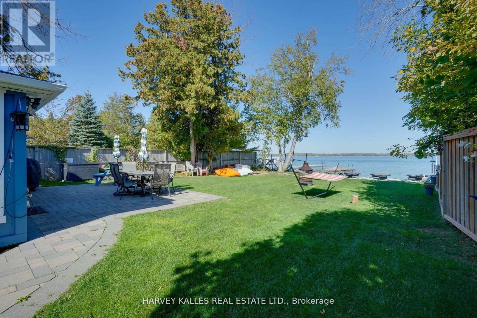 72 LAKESIDE DRIVE
