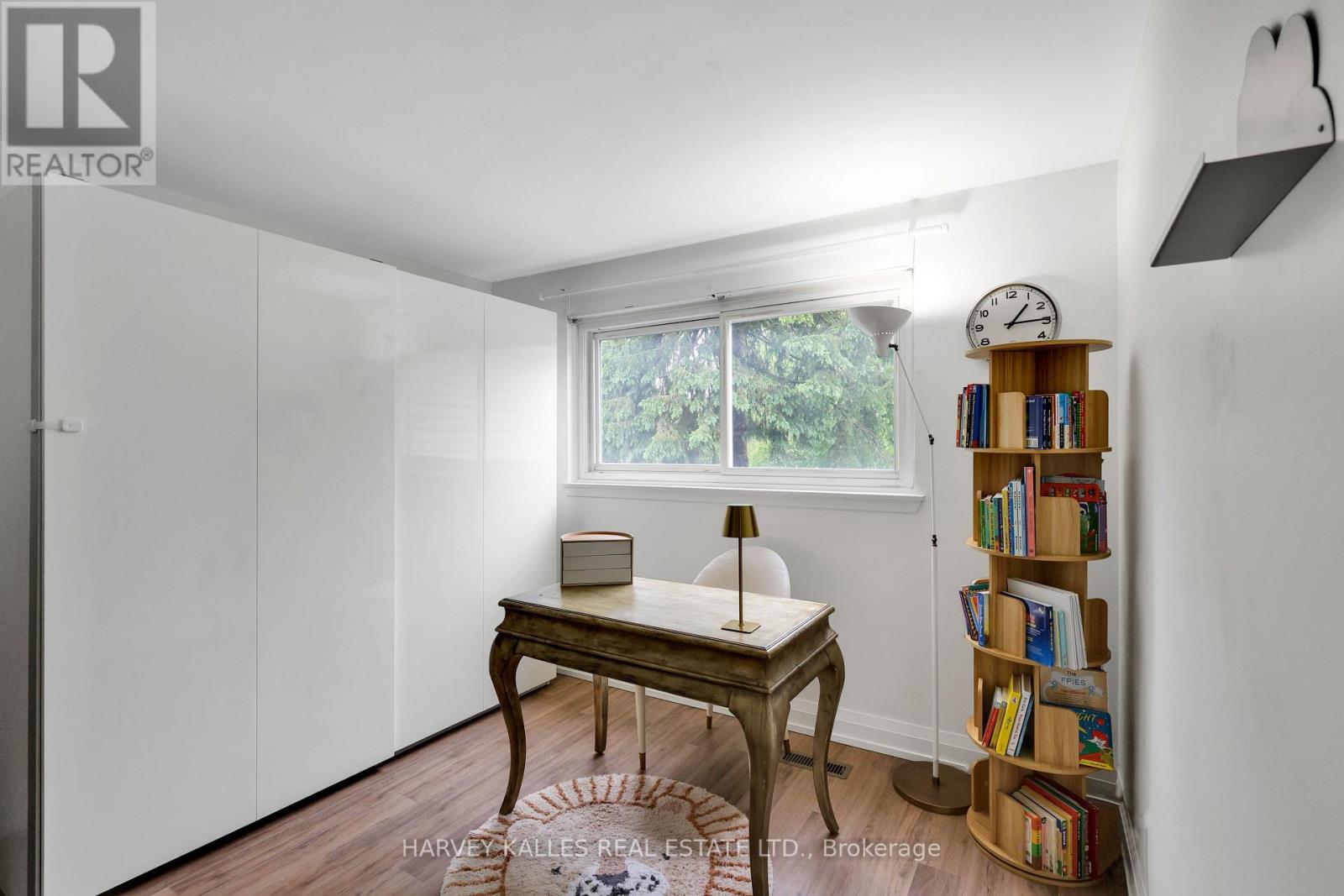 41 DONNAMORA CRESCENT