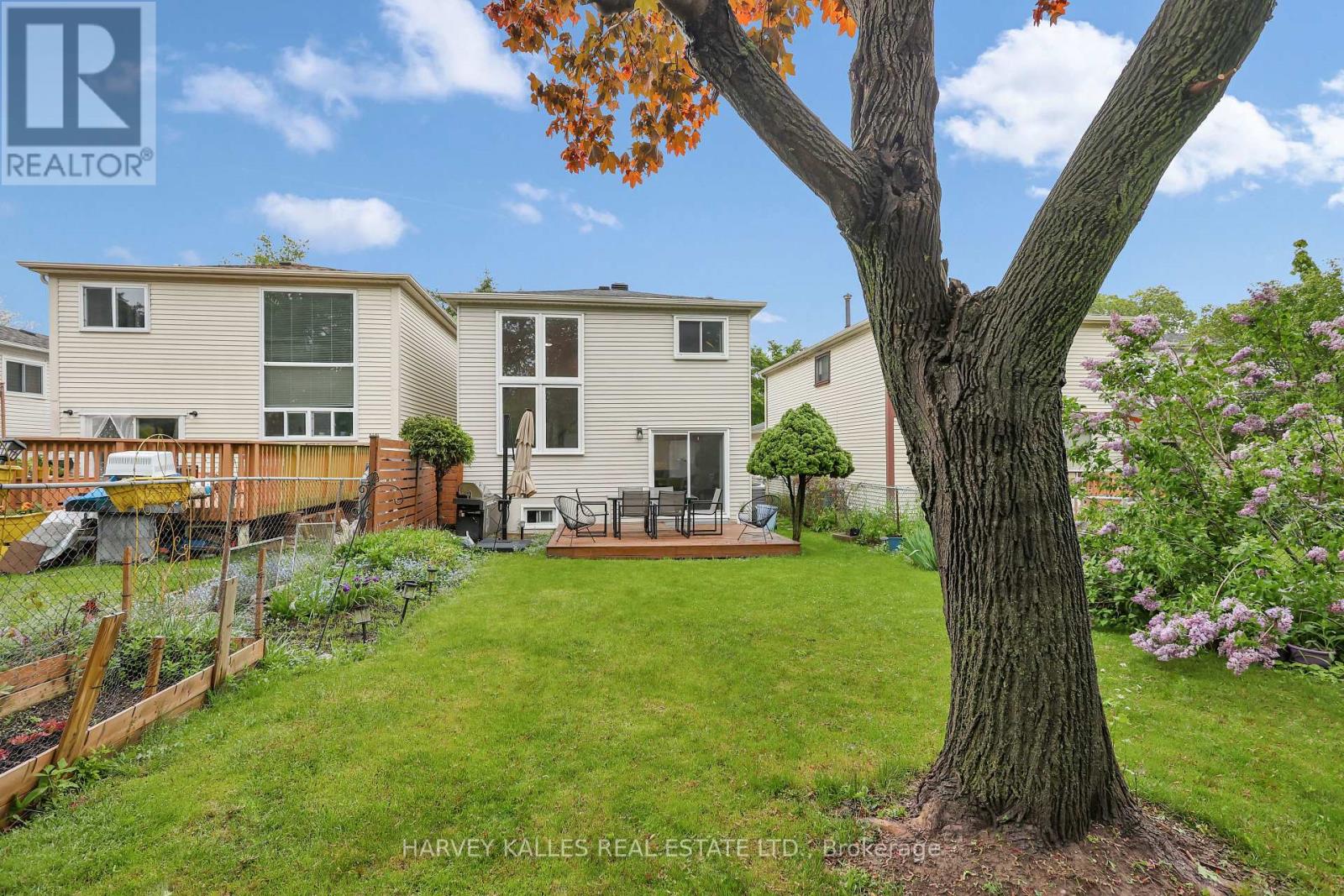 41 DONNAMORA CRESCENT