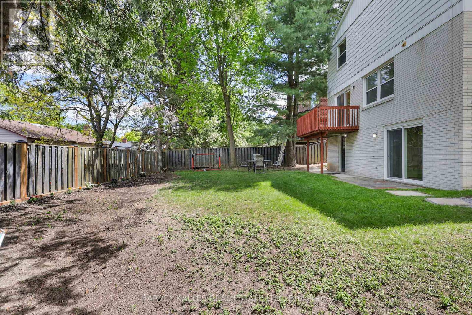 62 ABERFELDY CRESCENT