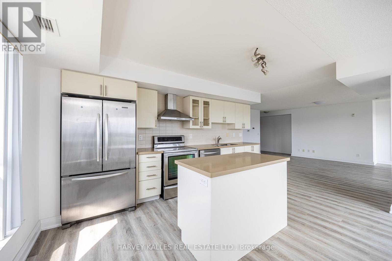 317 - 75 NORMAN BETHUNE AVENUE