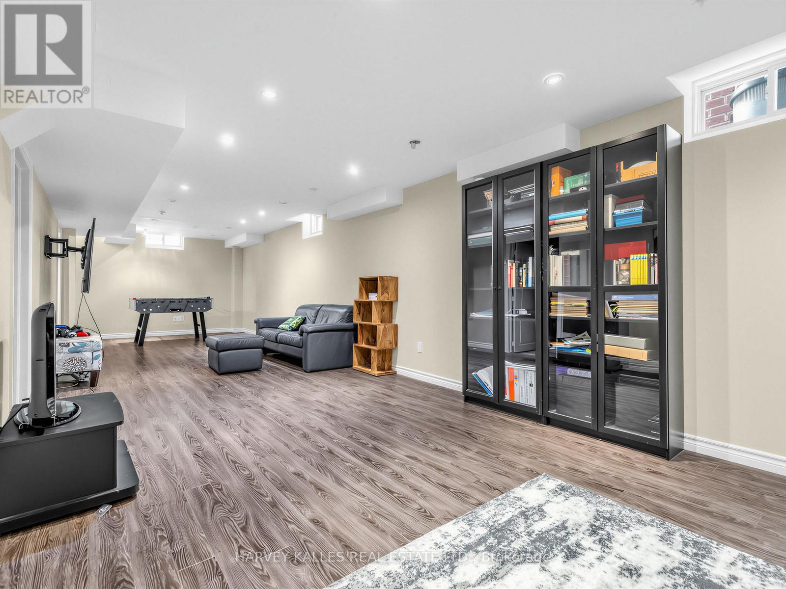 28 SOUTHVALE DRIVE