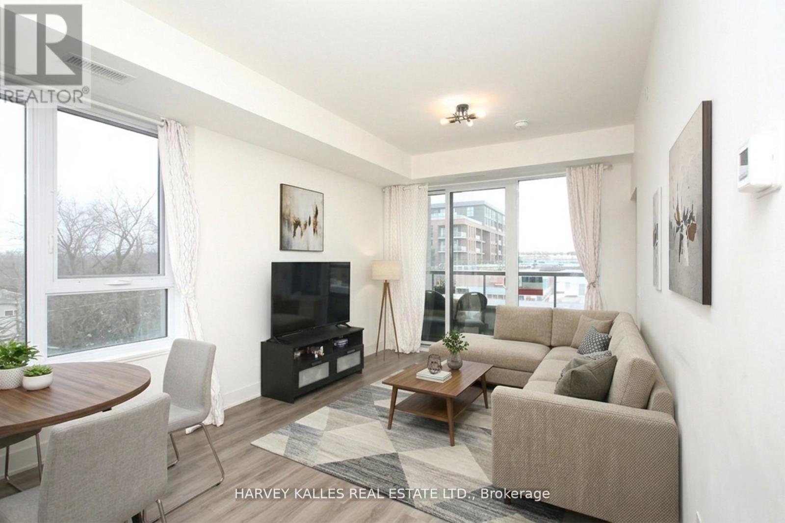 305 - 185 DEERFIELD ROAD