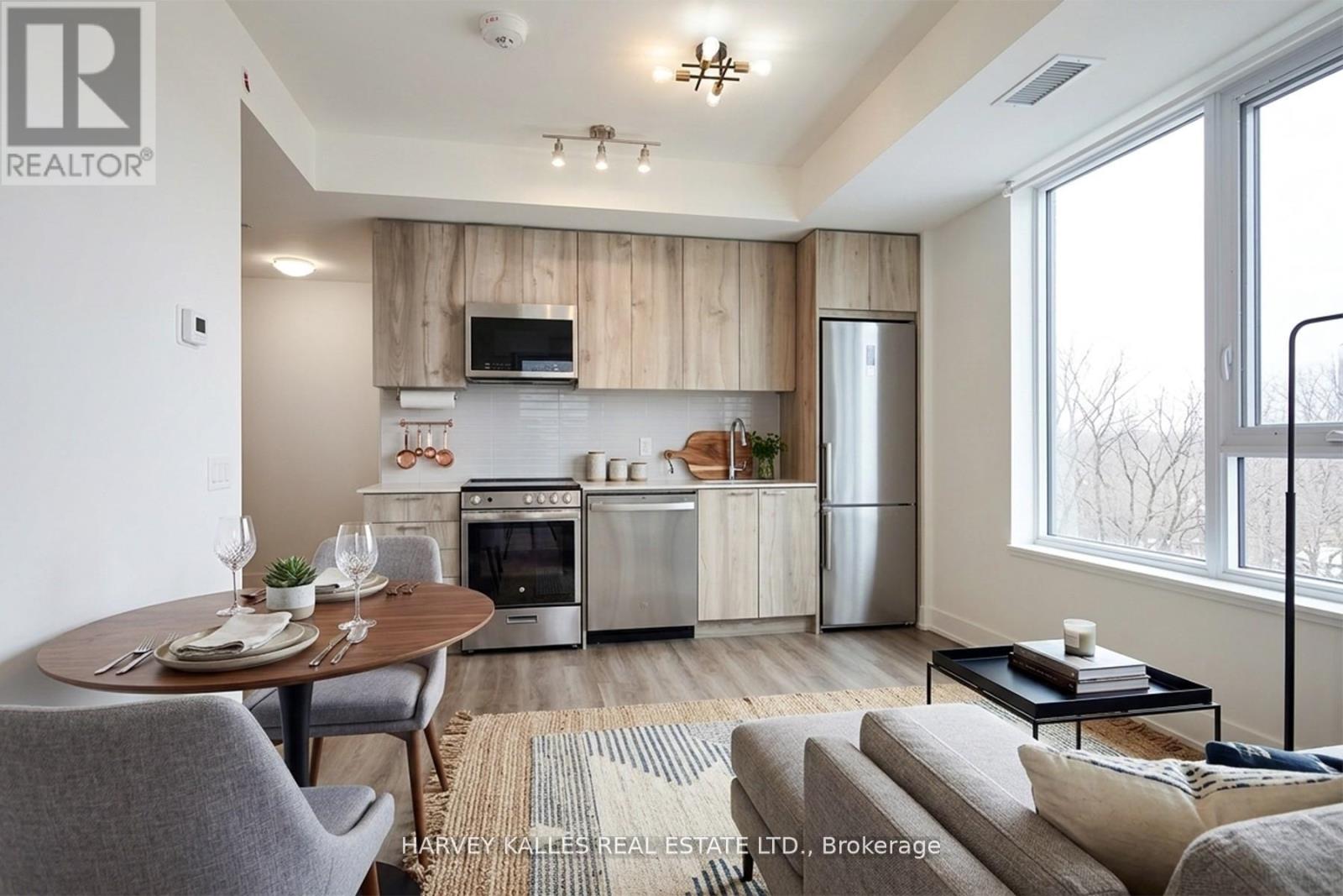 305 - 185 DEERFIELD ROAD